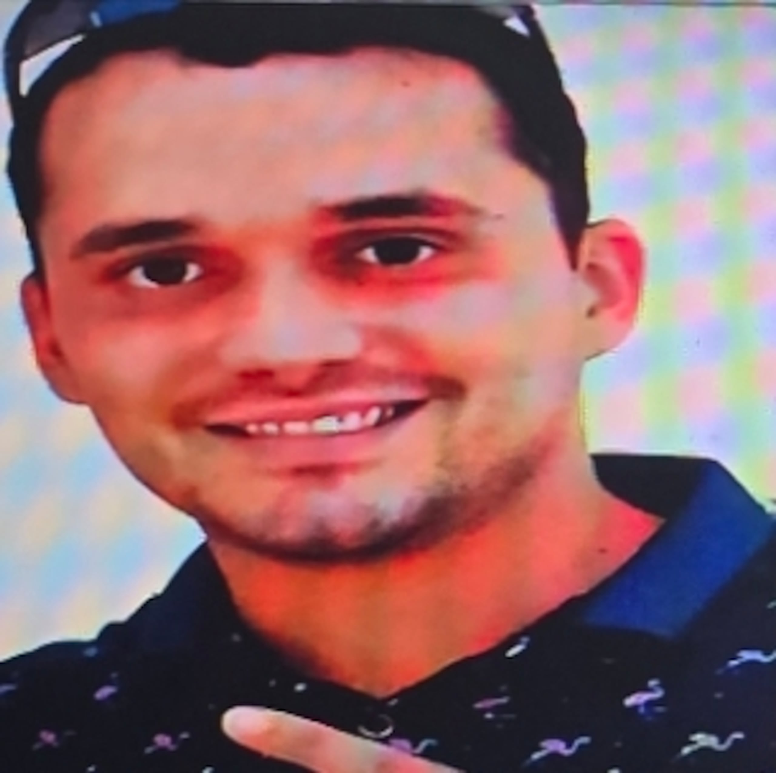 José Antonio López Díaz, de 27 años, fue visto por última vez la noche del 27 de octubre, en la calle 5 de la urbanización Hermanas Dávila, en Bayamón.