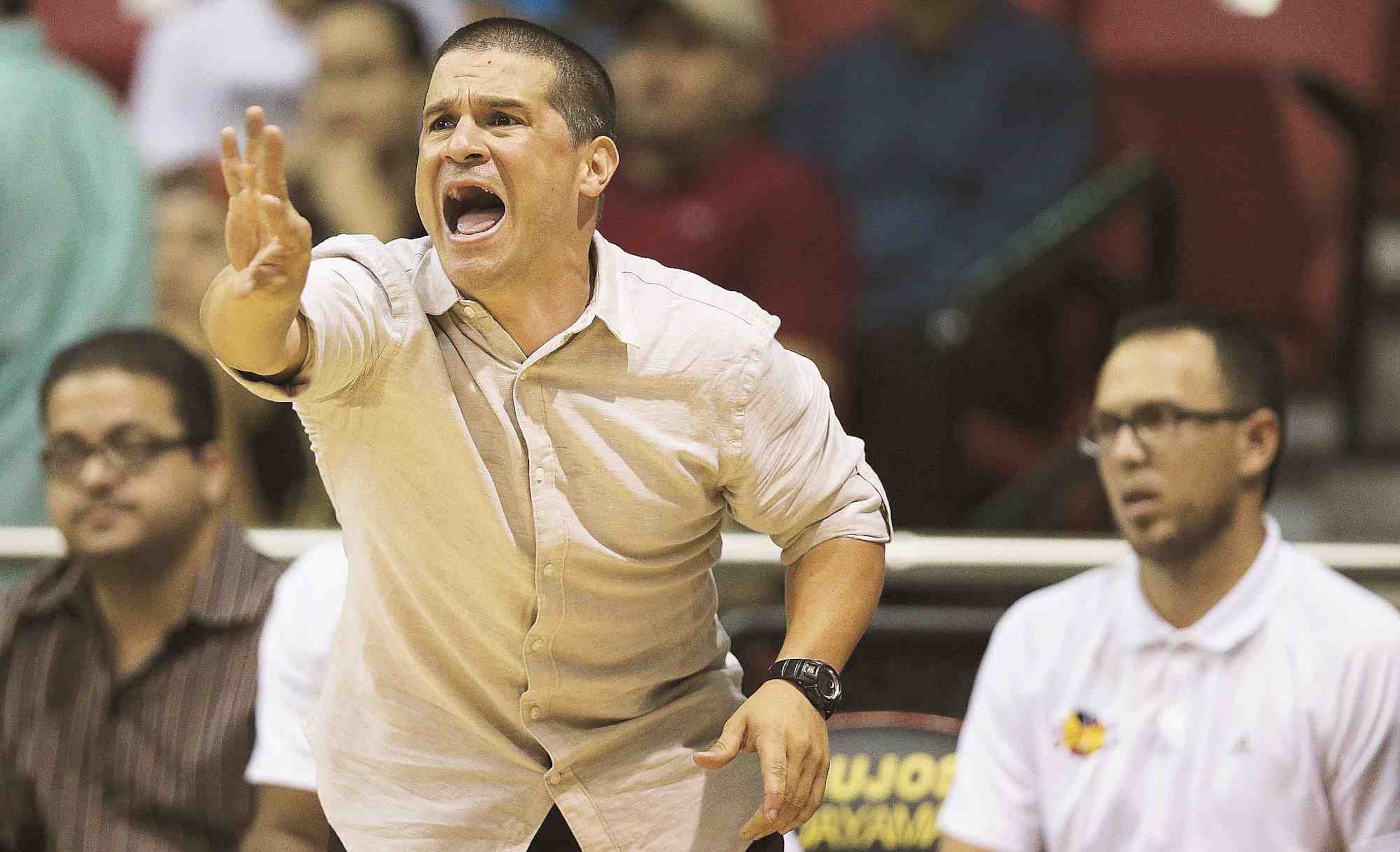 Juan Cardona dirigió a los Brujos de Guayama el año pasado.