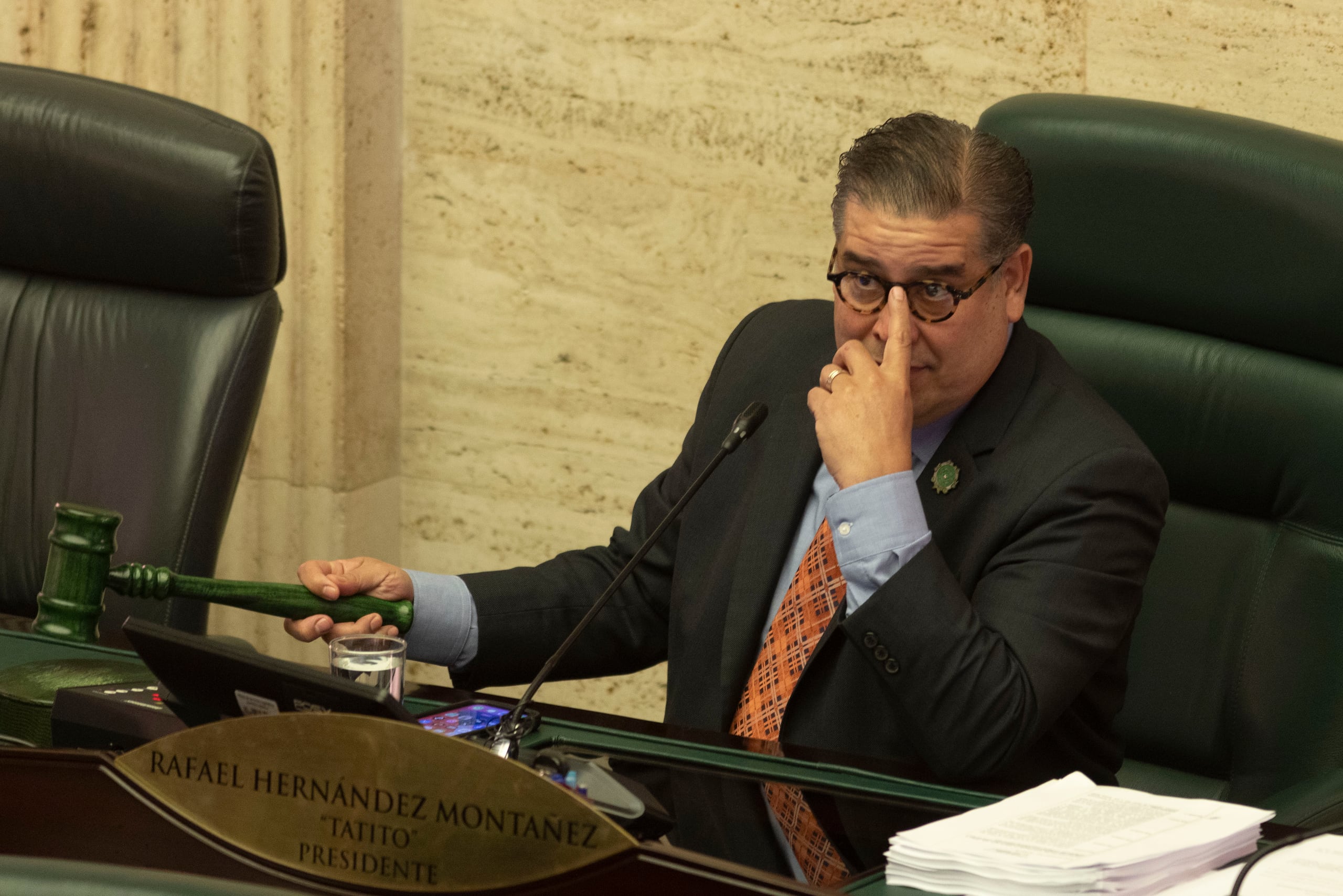 Hernández, quien dio el ultimátum, dijo que, de las 10 medidas incluidas en la convocatoria, solo cuatro están ante la consideración de la Cámara.