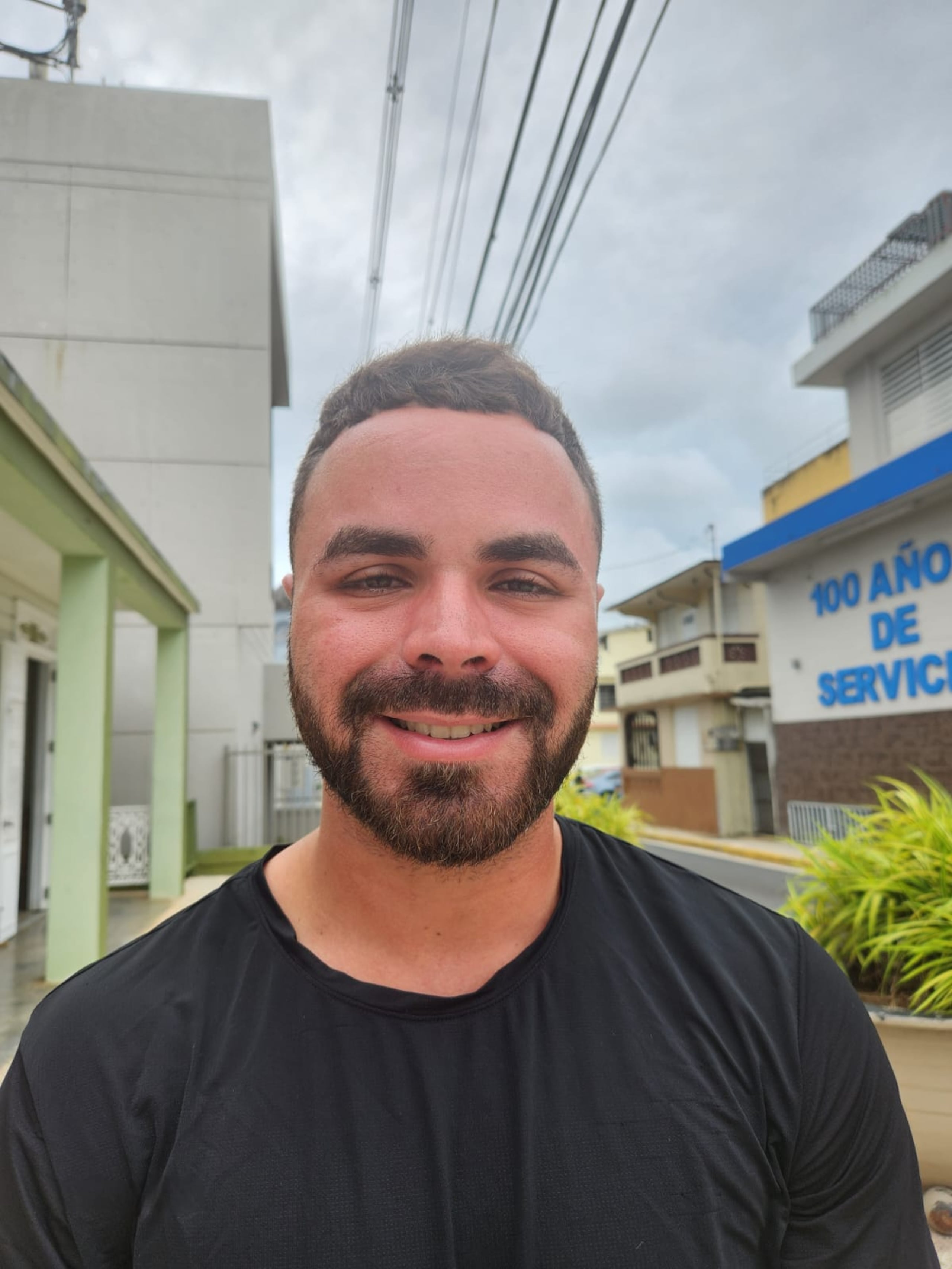 Juan Flores