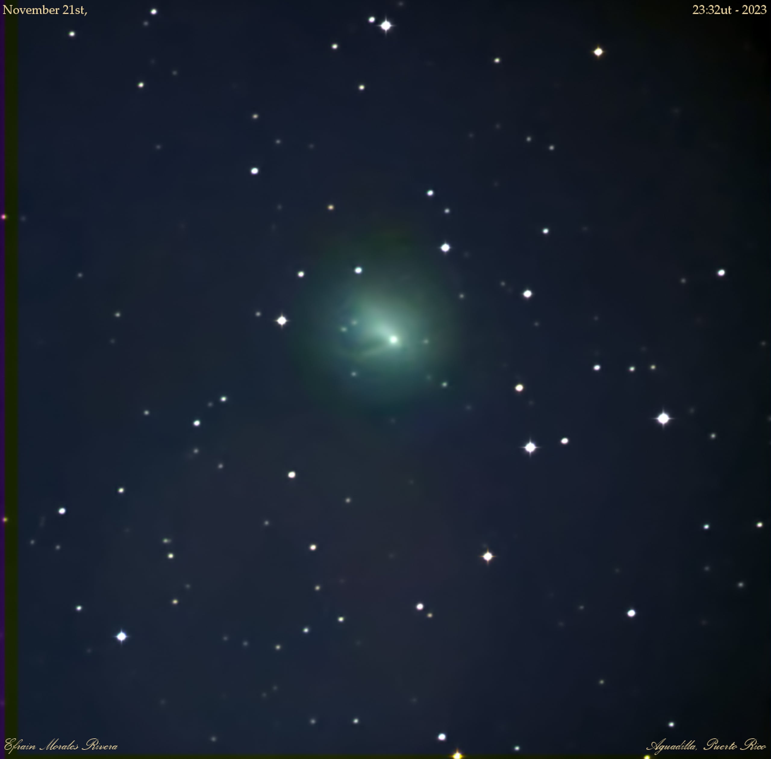 La fuerza gravitacional en cometas grandes genera suficiente fricción en su hielo interior como para que ocasionalmente se derrita, y se acumule tanta presión, que abruptamente ocurran erupciones en la superficie del cometa. (Foto tomada por Efraín Morales, de la Sociedad de Astronomía del Caribe)