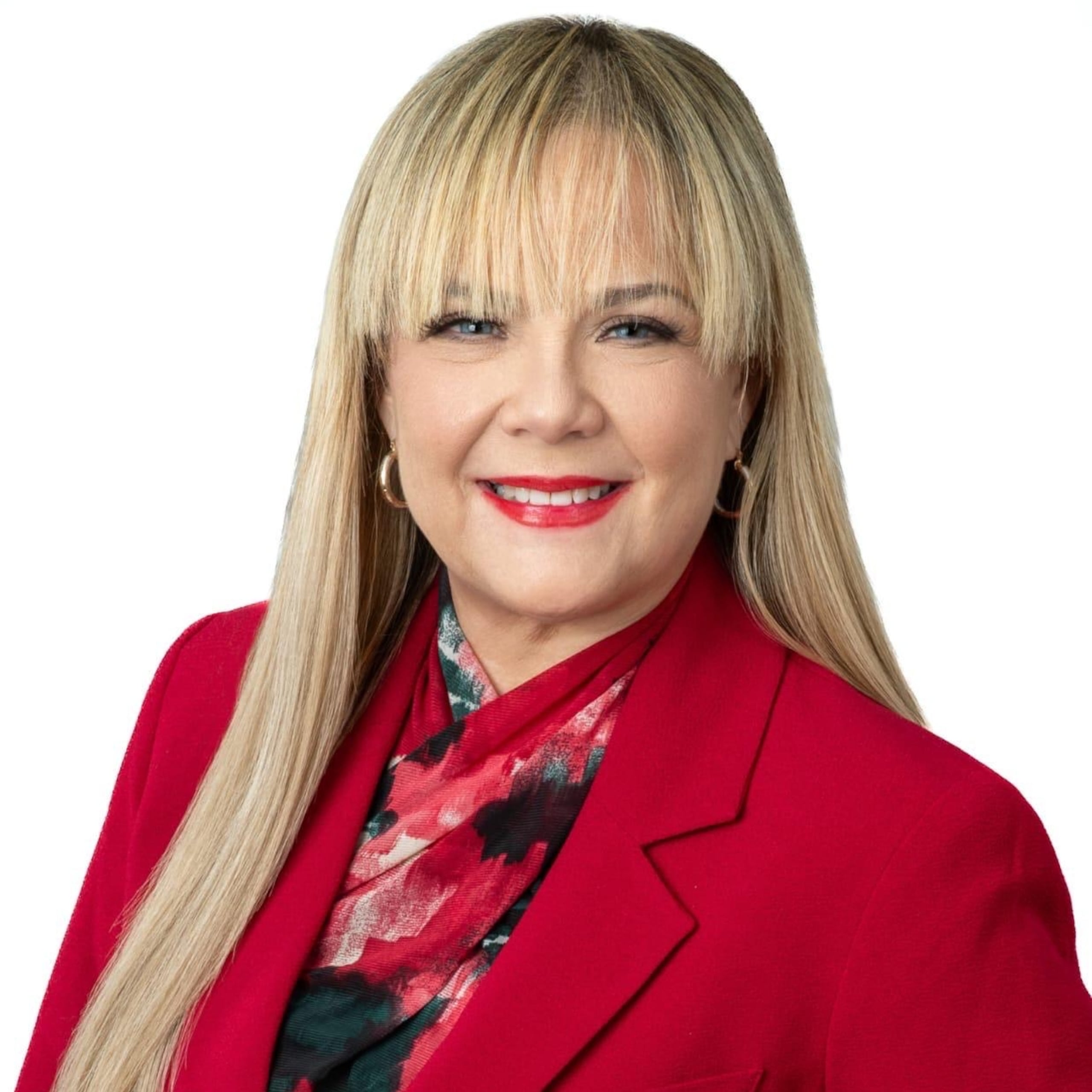 Elsie Pacheco, CEO y directora de Tacones Rojos y fundadora de Estética & Spa.