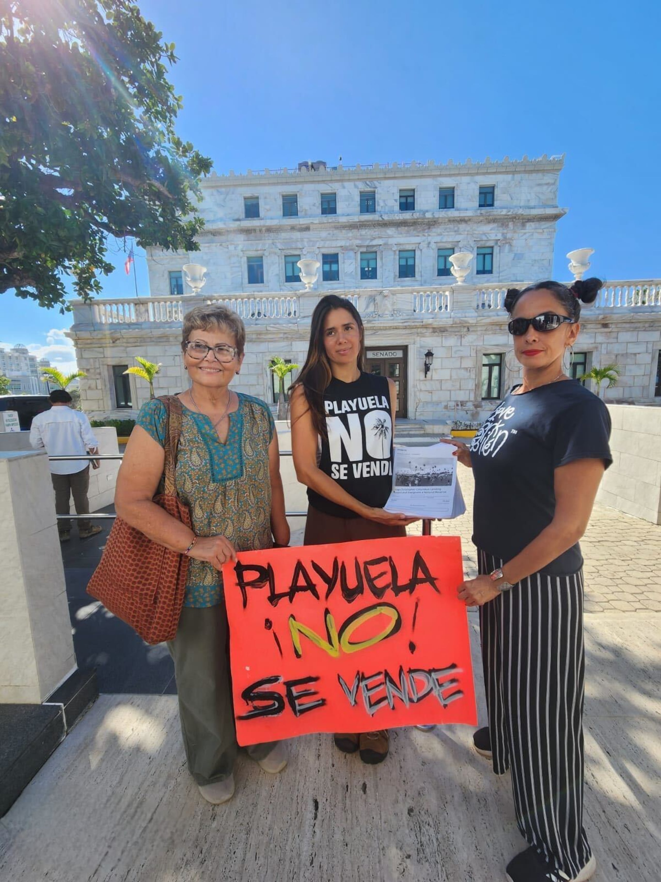 Los vecinos de Playuela reclaman que la Comisión de la Región del Oeste lleve el proyecto a discusión pública tras la aprobación en marzo de 2023 de la Resolución del Senado 163.