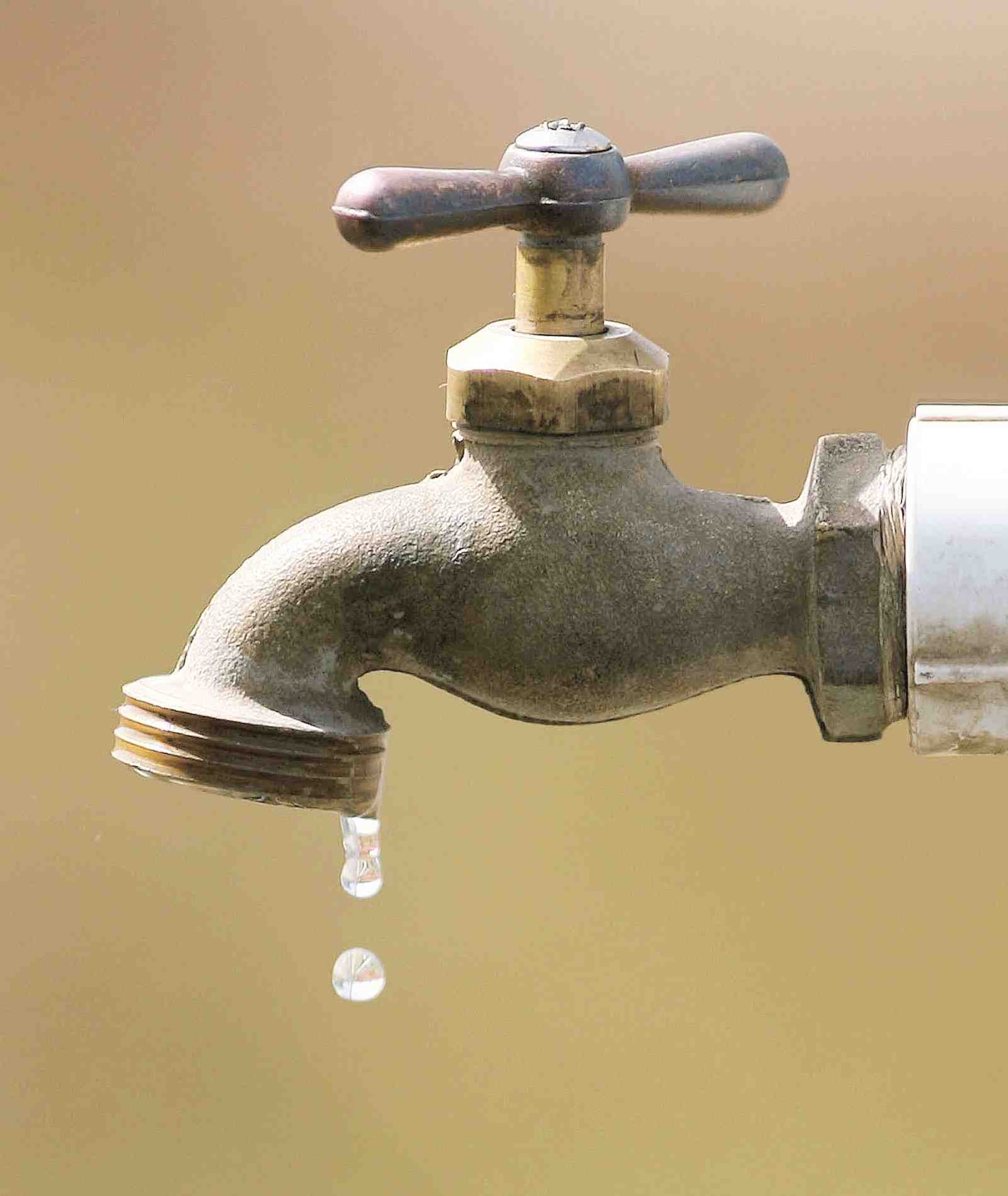 Sectores de Cupey, en San Juan, y de Trujillo Alto se encuentran sin servicio de agua potable. (Archivo / GFR Media)