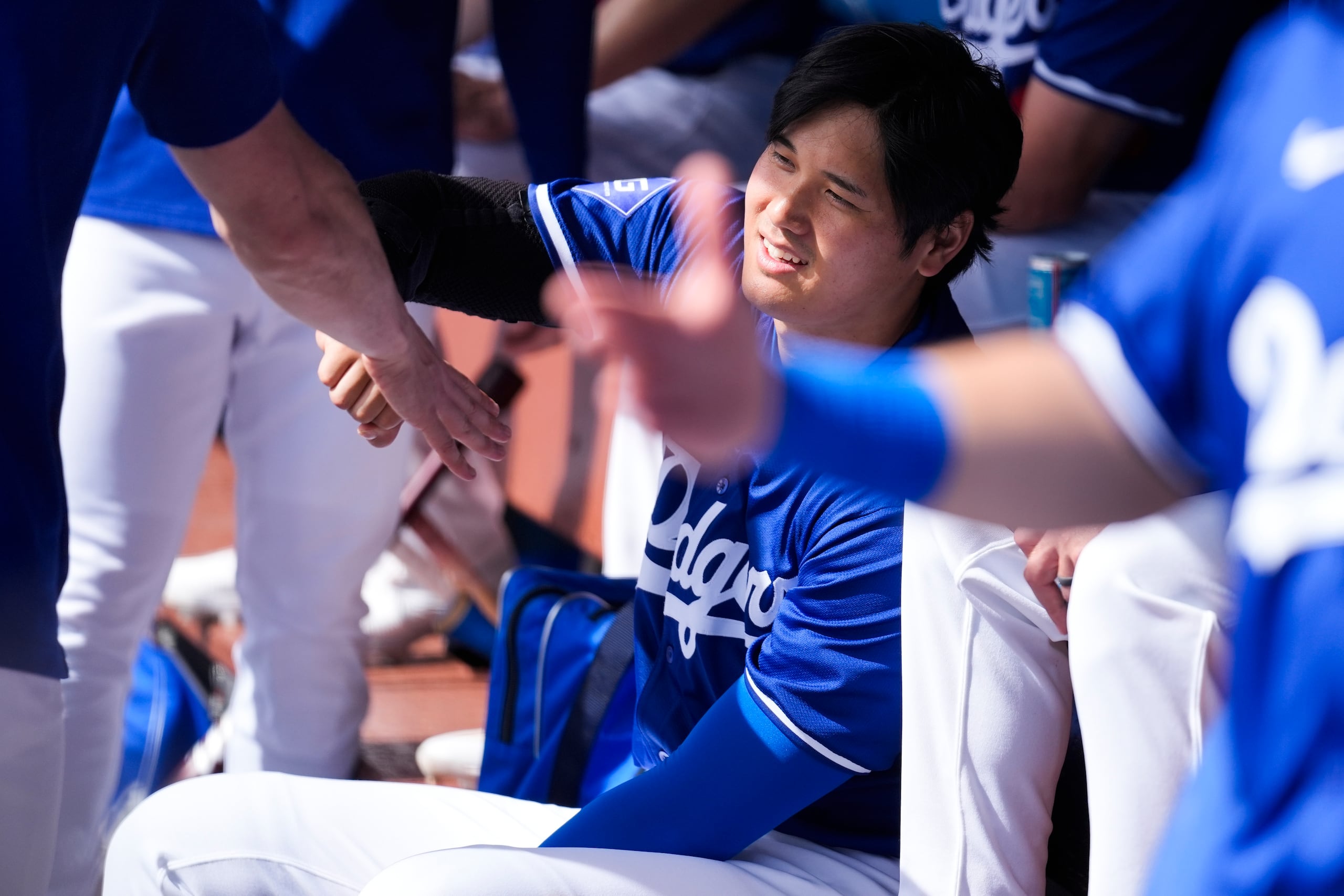 Shohei Ohtani no mostró por ningún lado sentir presión por ser el jugador de más alto salario en las Mayores.