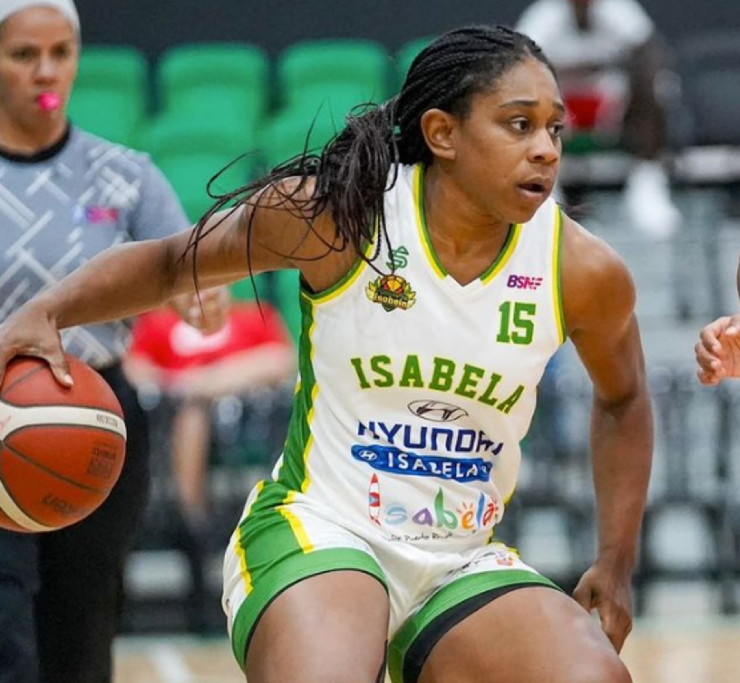 Moorer lideró la ofensiva con 31 puntos.