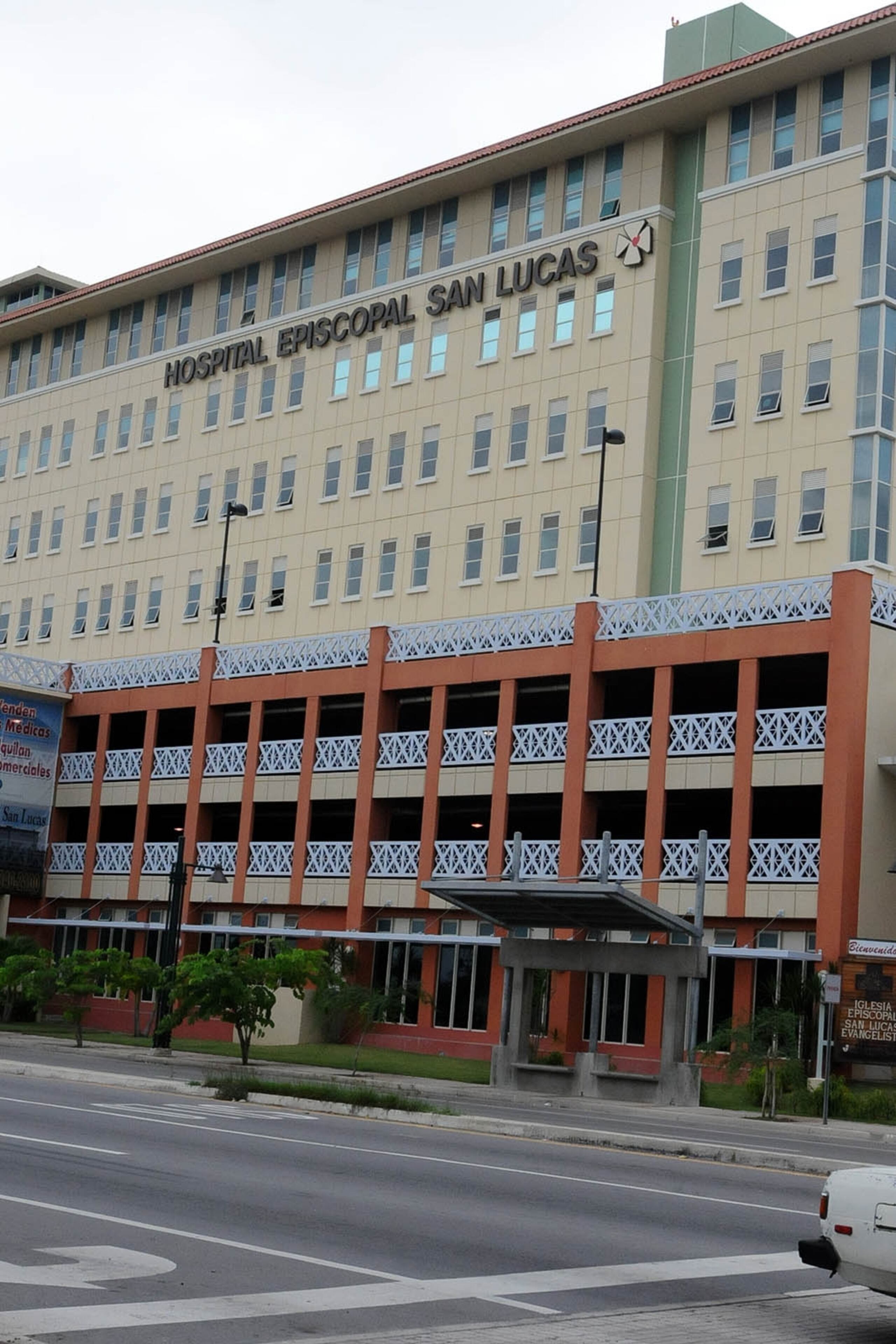 El herido fue transportado al Hospital San Lucas en Ponce. (Archivo)