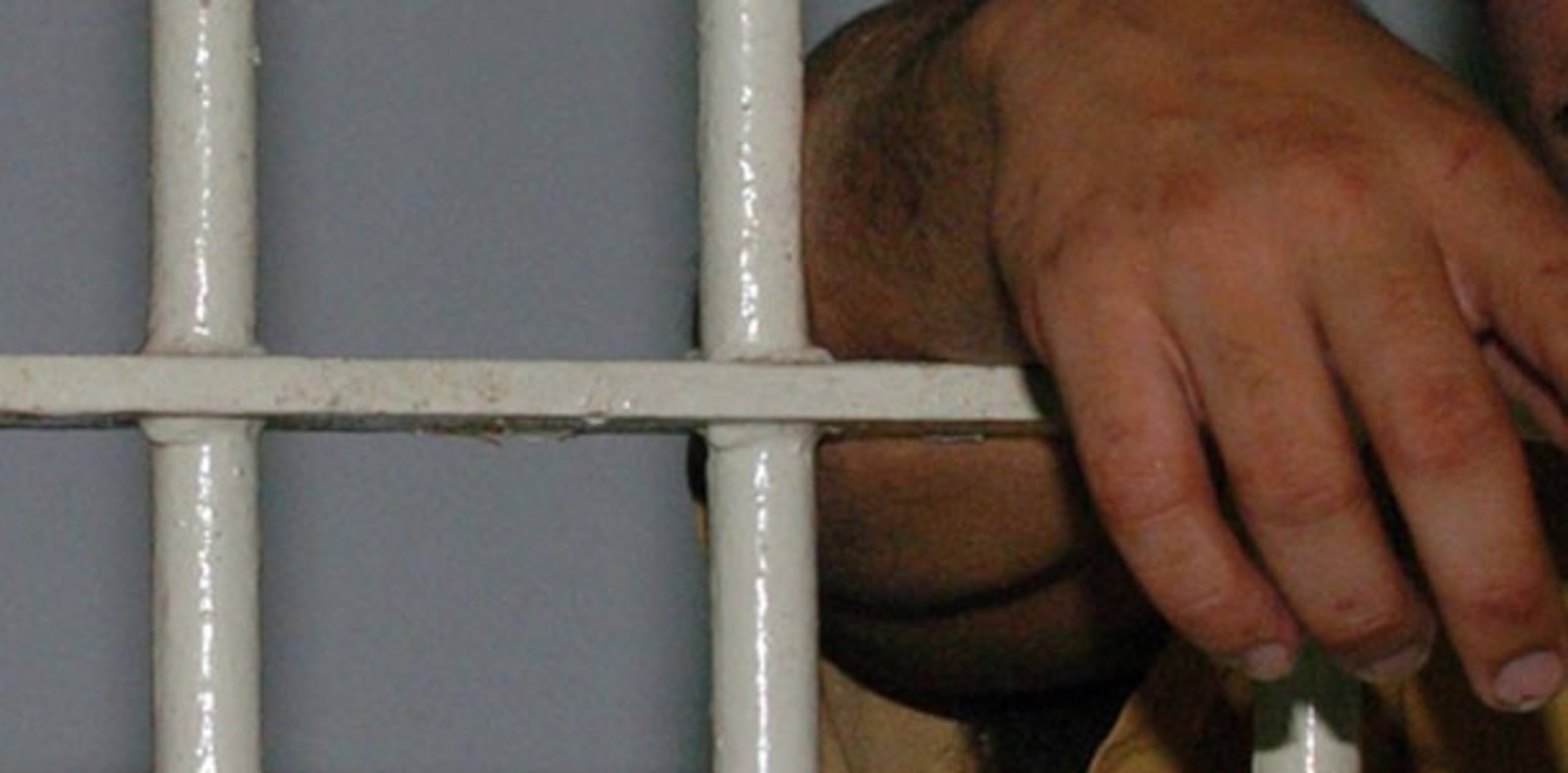 El juez encontró causa para el arresto de José A. Cartagena Rodríguez y le señaló una fianza global de $10,000. Al no prestar la suma, el imputado fue ingresado en el complejo carcelario de Bayamón. (Archivo)