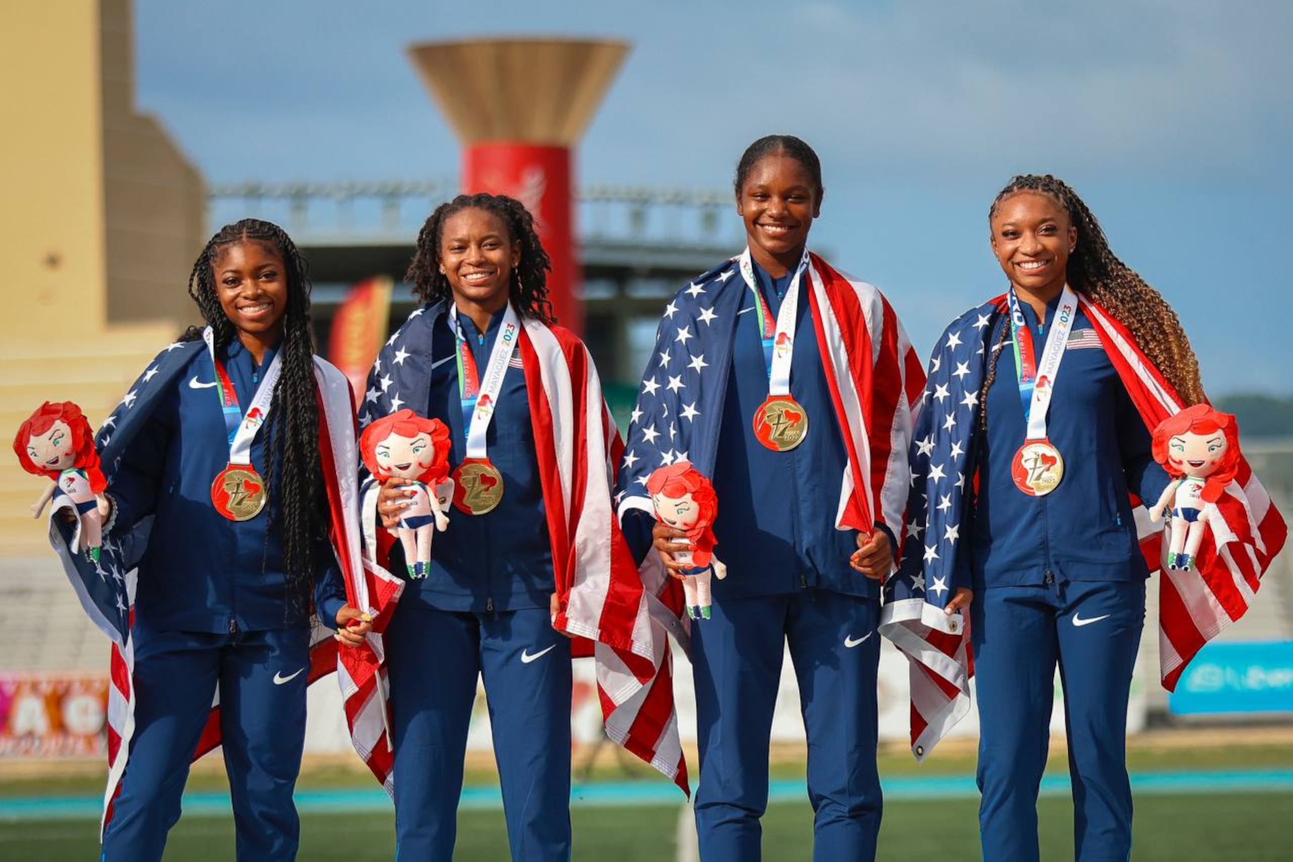 El relevo 4x400 de Estados Unidos fijó una nueva marca en la prueba.