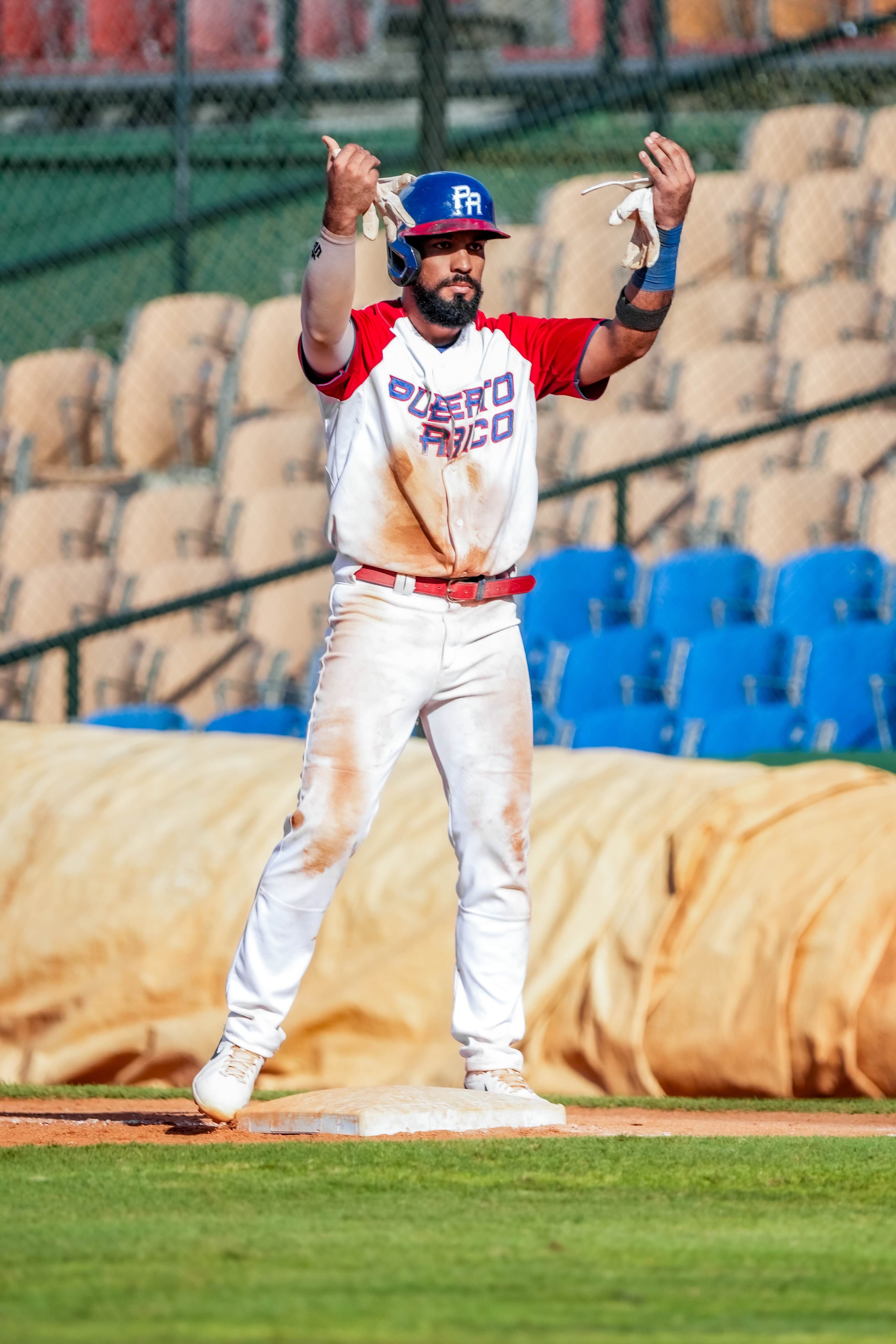 Kevin Santa lideró la ofensiva de Puerto Rico contra Nicaragua.