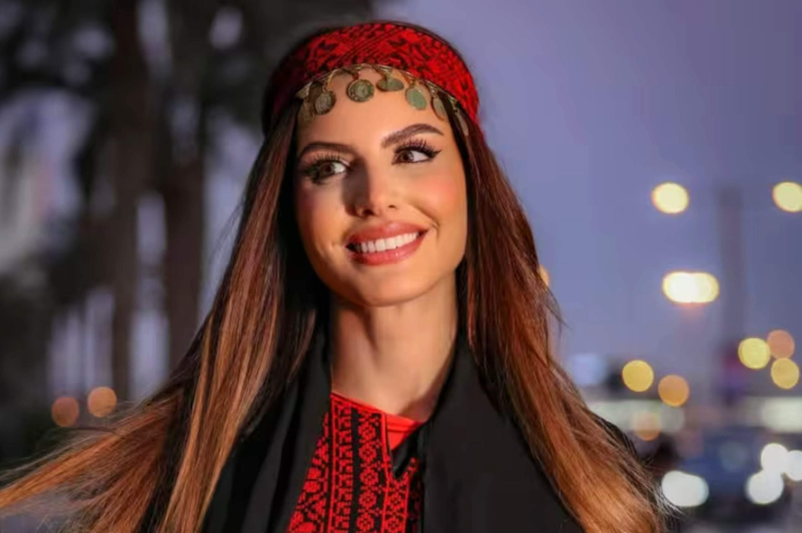 La representante de Palestina advirtió que llevará “la voz de su pueblo” al certamen internacional y señaló el escenario de angustia que se vive en Gaza, además de sostener que el pueblo palestino se “niega a ser silenciado”.