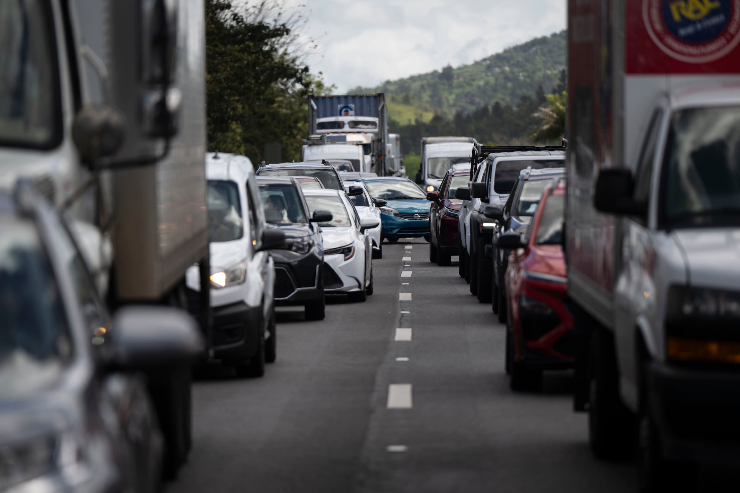 Exhortan a tomar rutas alternas.