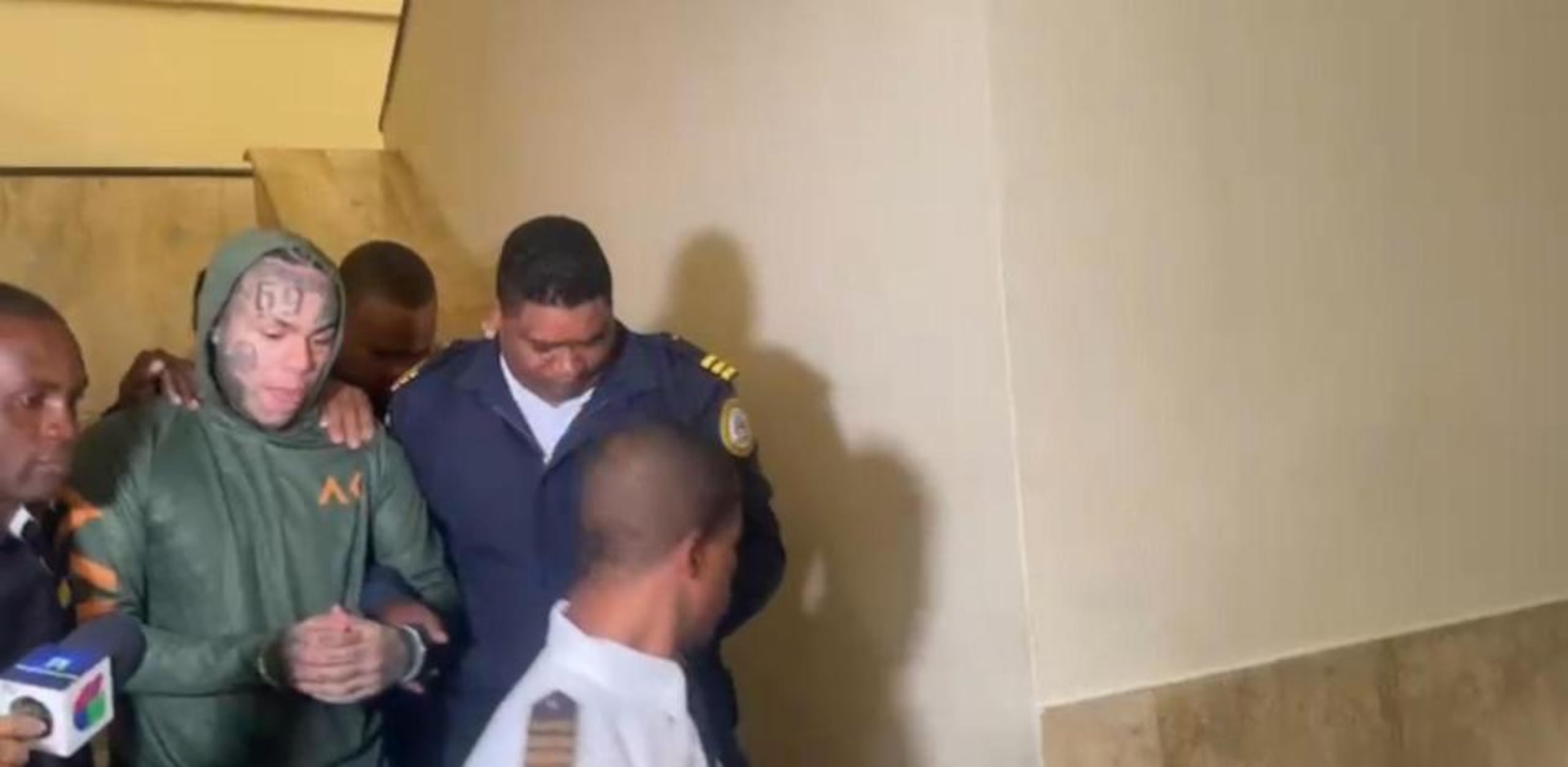 Tekashi luego de su arresto.