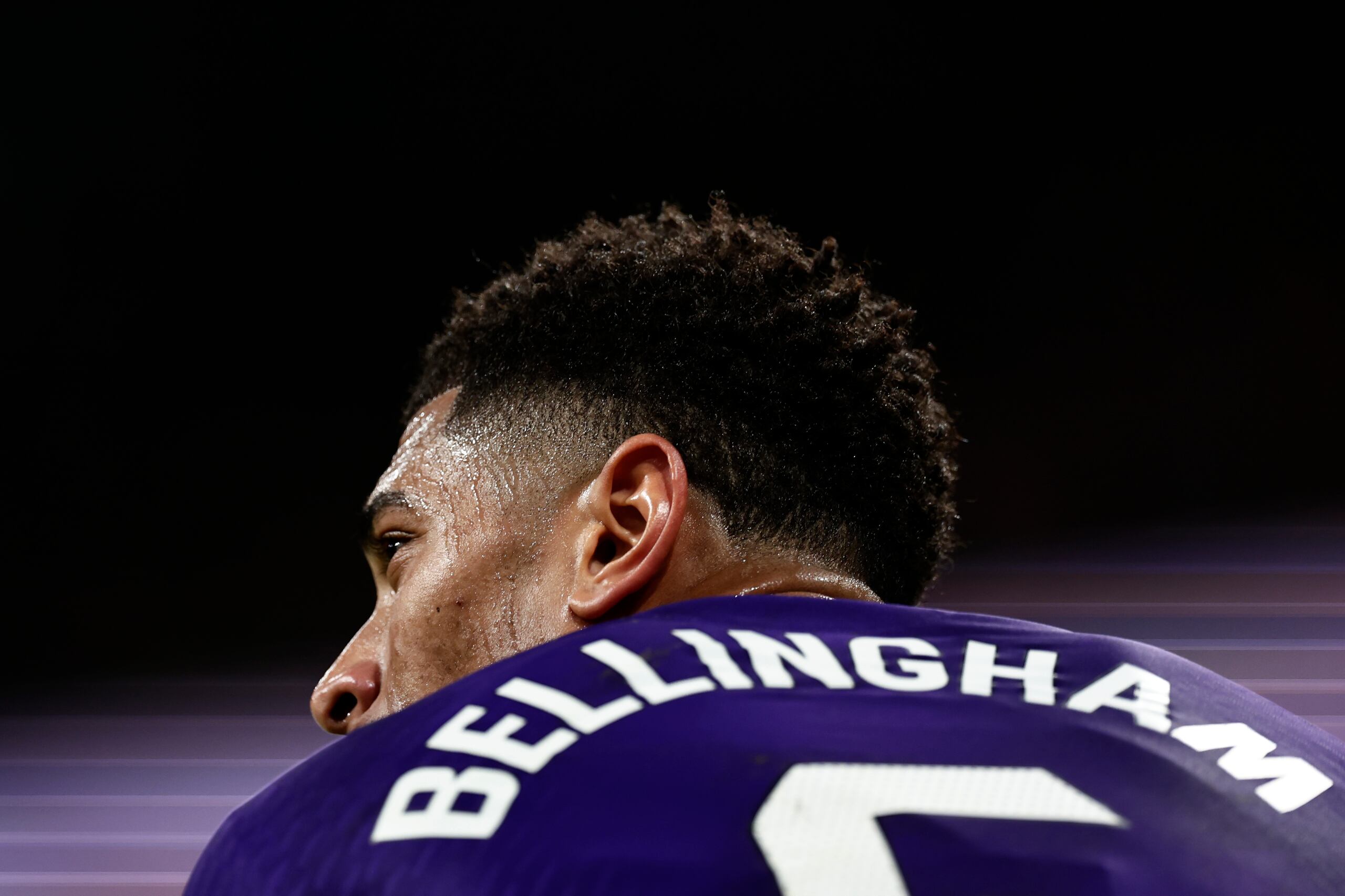 Jude Bellingham del Real Madrid durante el partido contra Athletic Bilbao en la Liga española, el 31 de marzo de 2024. (AP Foto/M. Gracia Jiménez)