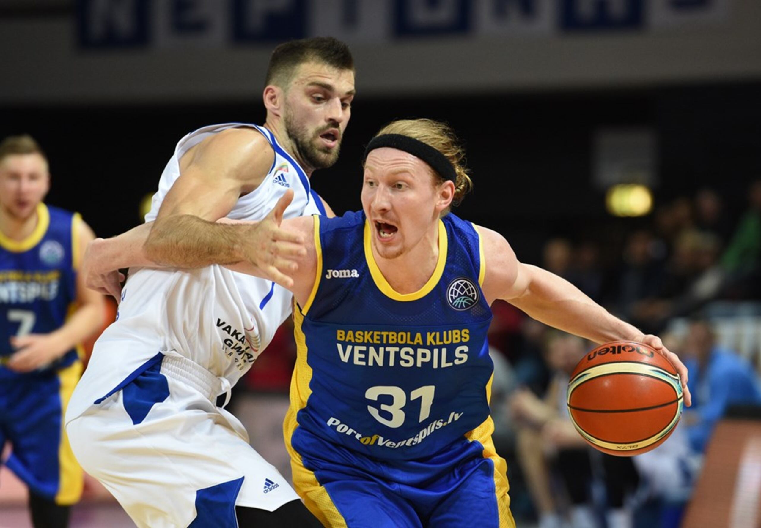 Mike Bruesewitz es el nuevo refuerzo de los Indios de Mayagüez, BSN