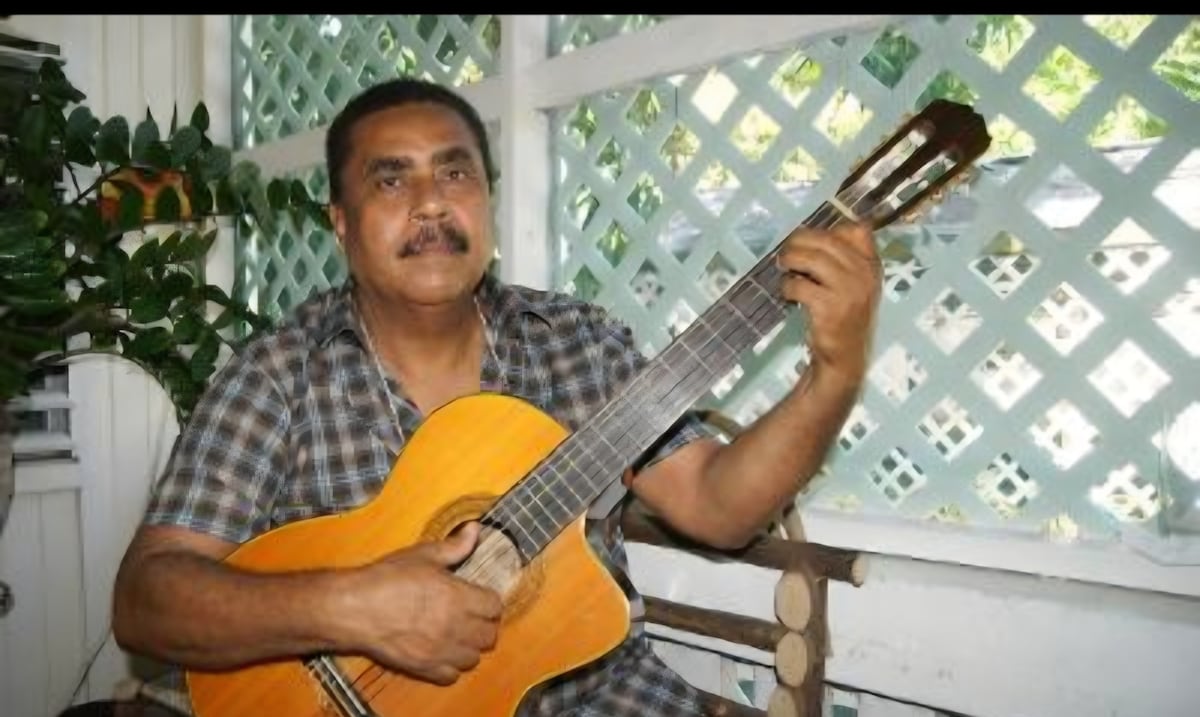 Fallece el músico salinense Raúl Colón