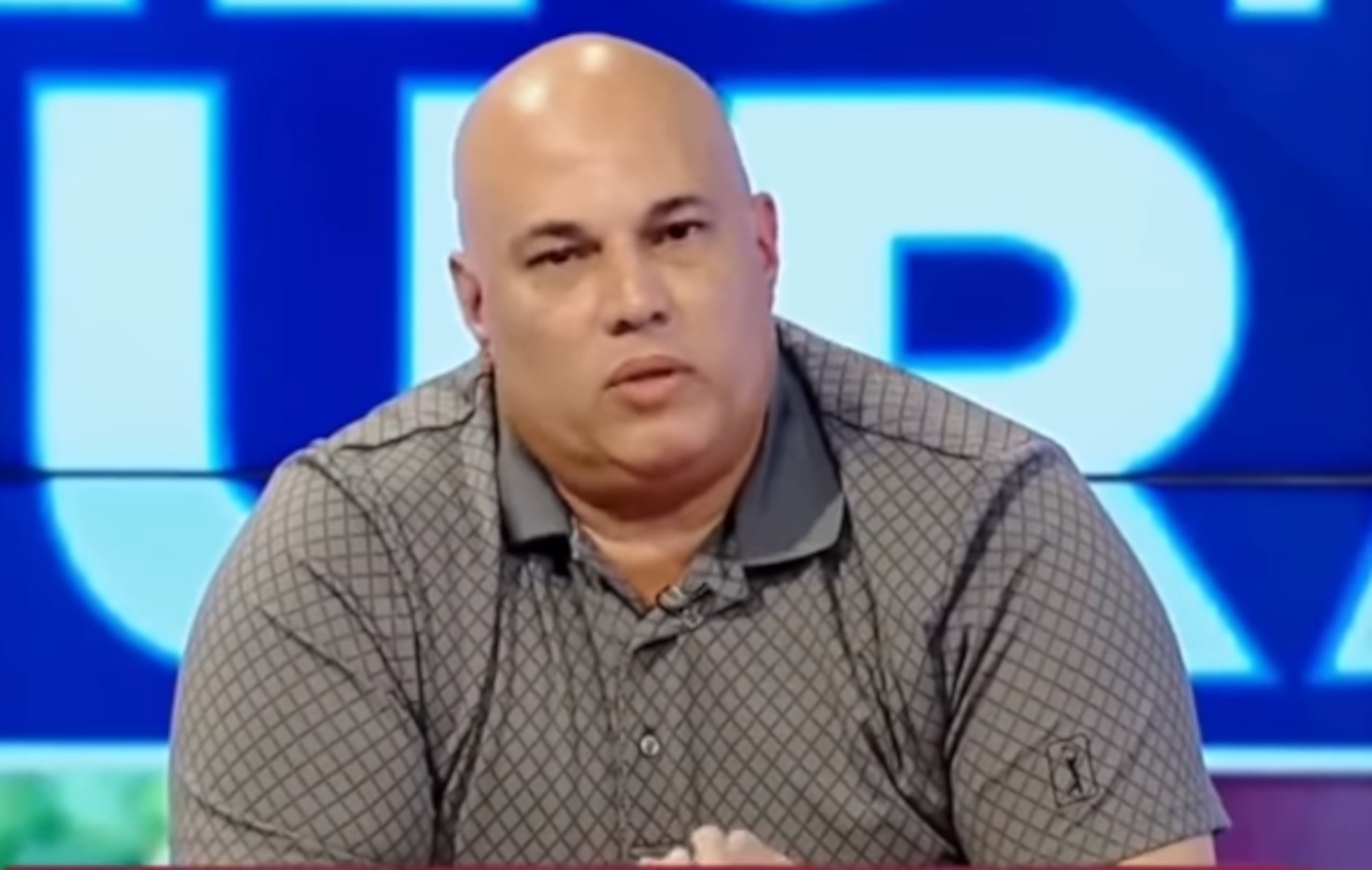 Josean García, padre de las jóvenes afectadas en accidente el pasado domingo.