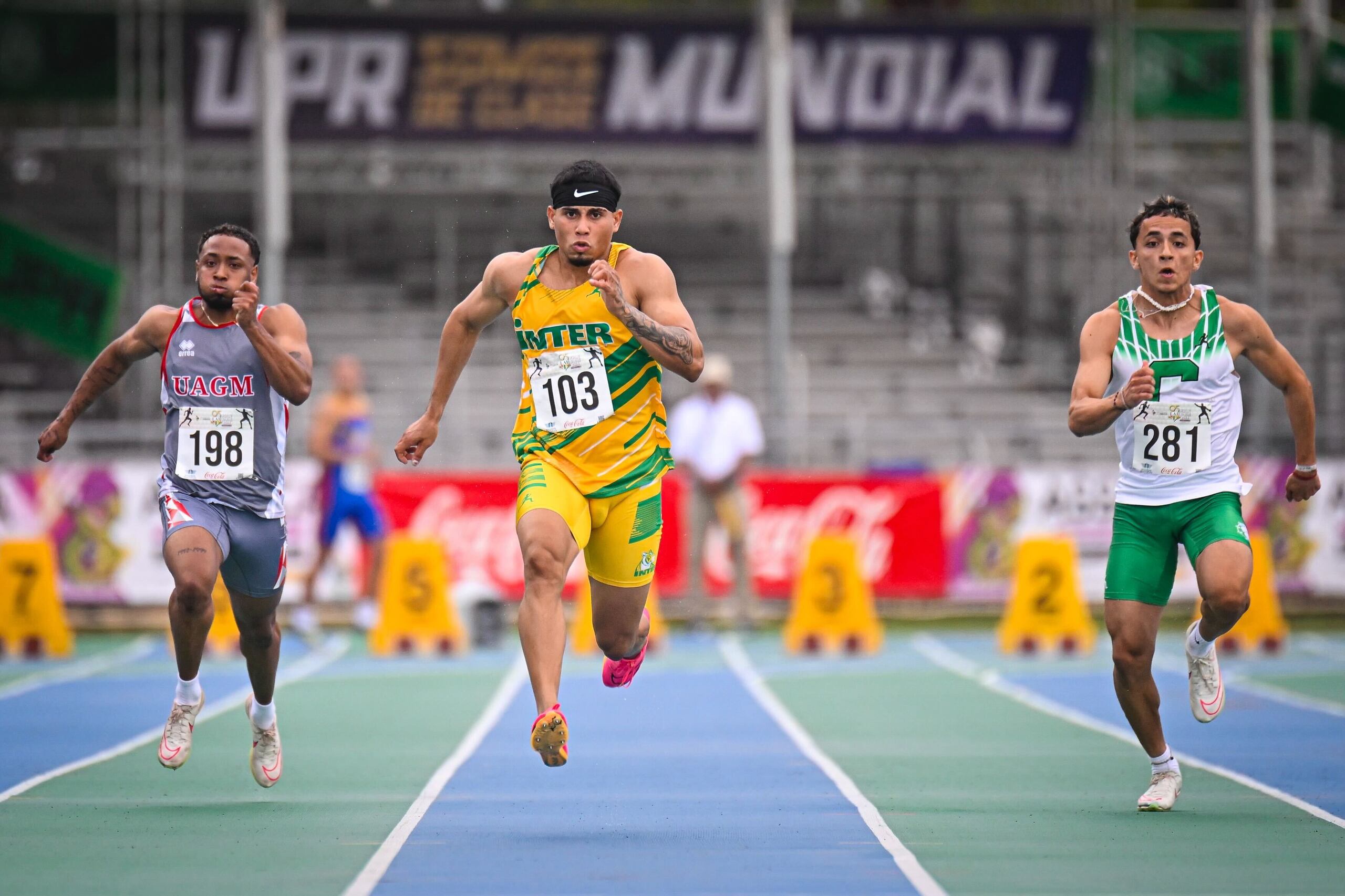 Eloy Benítez (103) hizo la marca nacional el 11 de mayo y este fin de semana compite en los Campeonatos Nacionales de atletismo en Mayagüez.