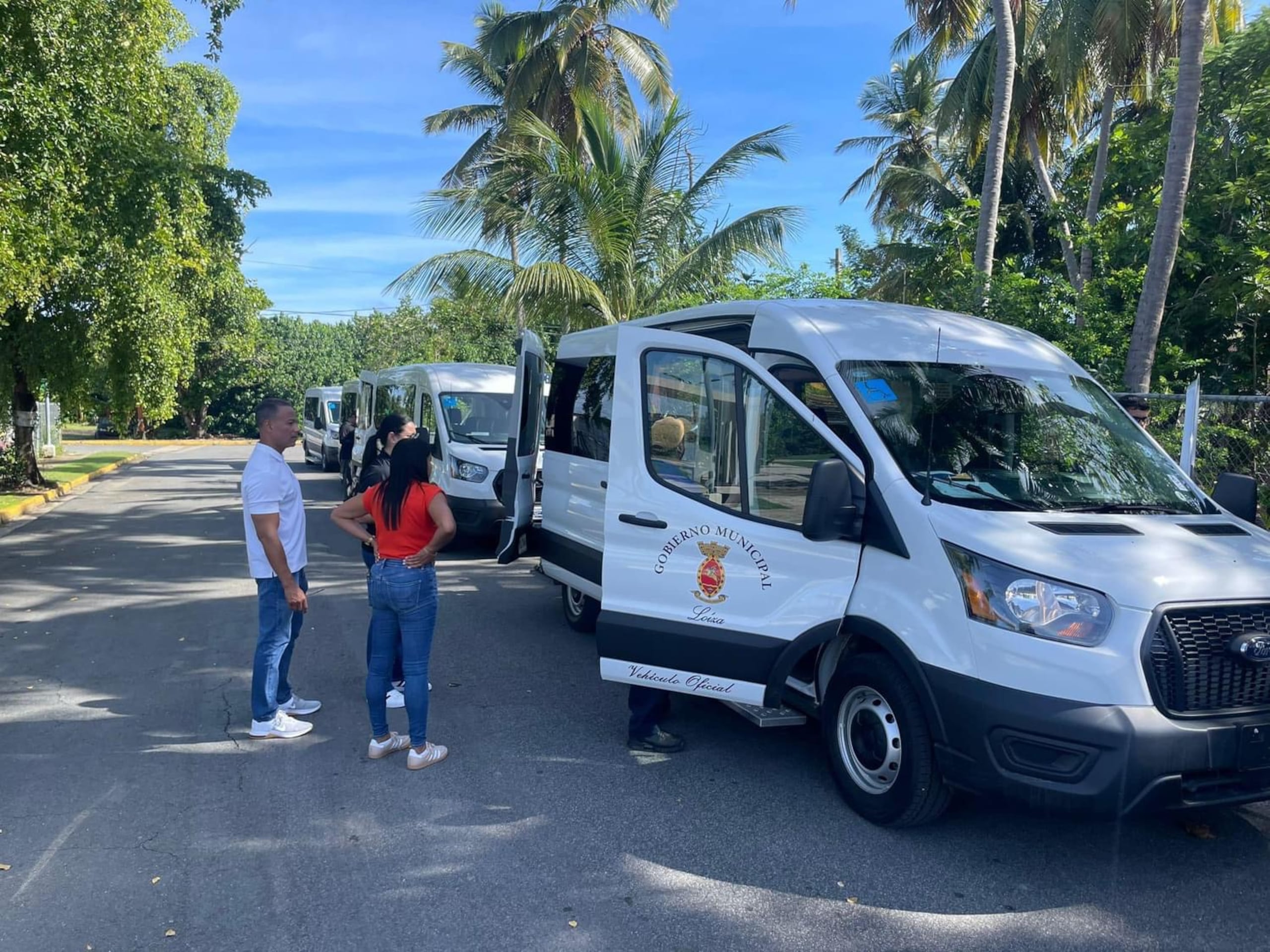 Mediante una llamada a la Oficina de Servicios a la Comunidad, se programa una cita, señaló la alcaldesa Julia Nazario Fuentes.