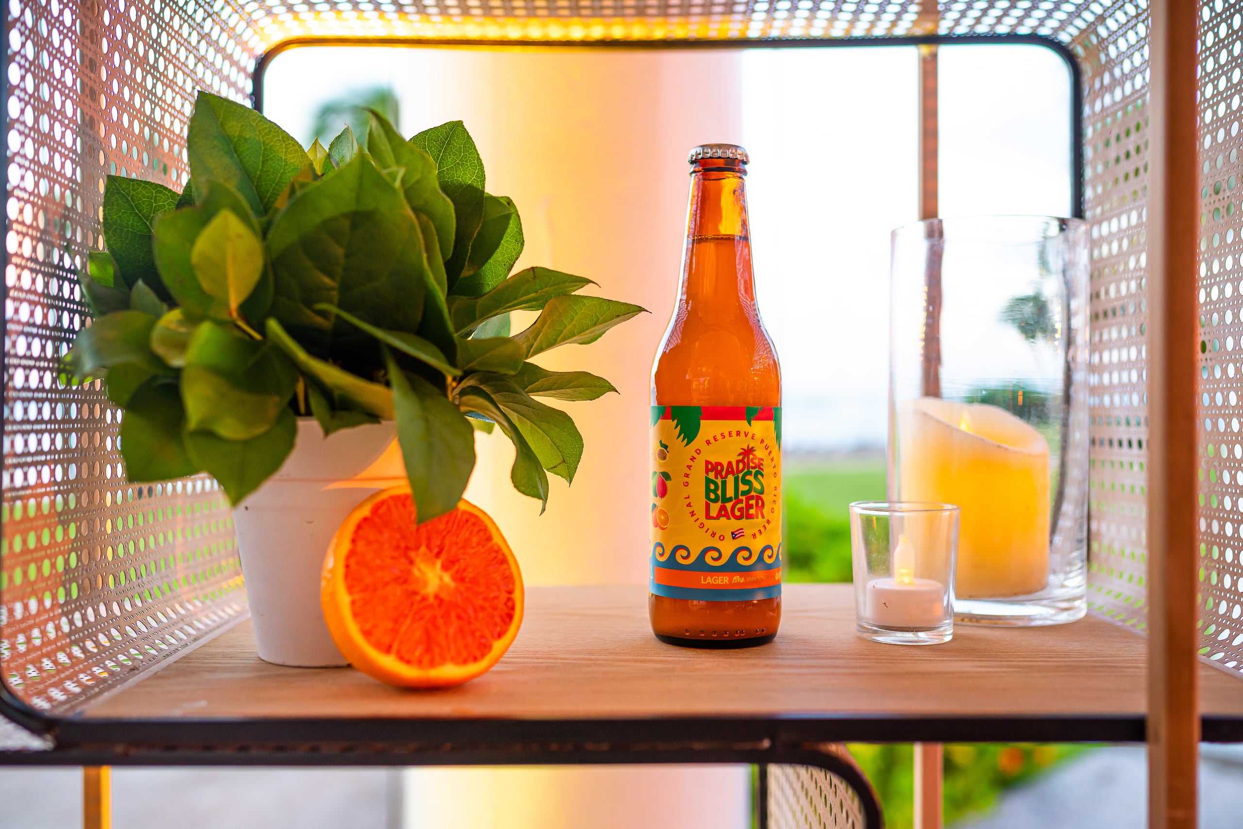 Hyatt Regency Grand Reserve, cumpliendo con su responsabilidad social corporativa, hará una donación de $1.00 por cada cerveza vendida a la Asociación de Hoteles y Turismo de Puerto Rico.