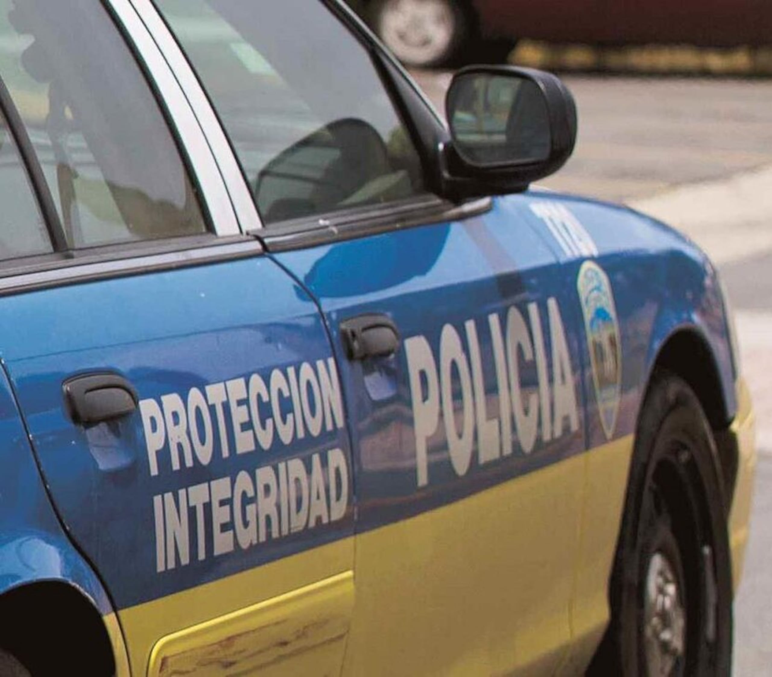 El conductor iba a exceso de velocidad, de acuerdo con la Policía.