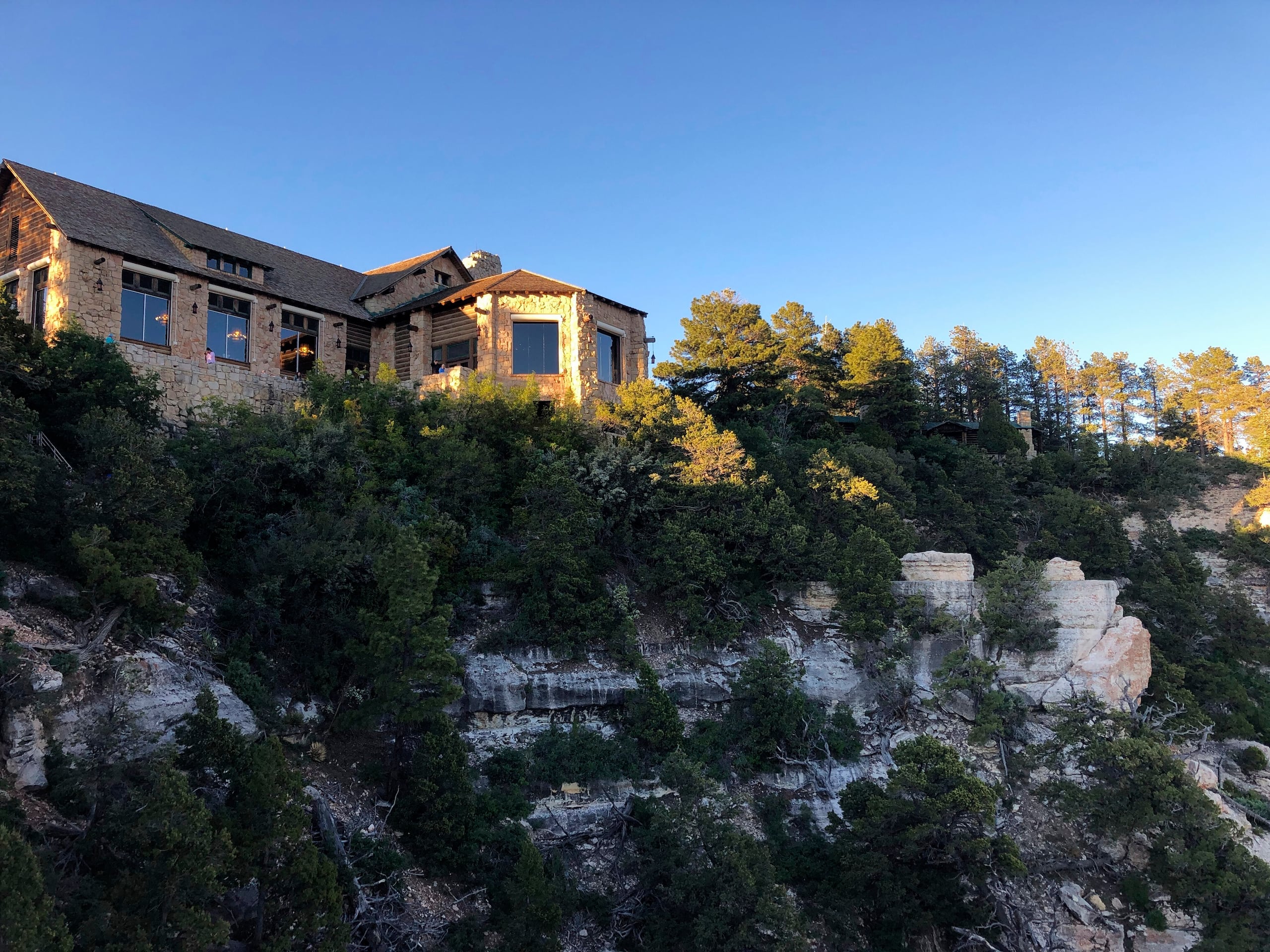 El Grand Canyon Lodge en el Borde Norte del Gran Cañón, Arizona, en junio de 2019.