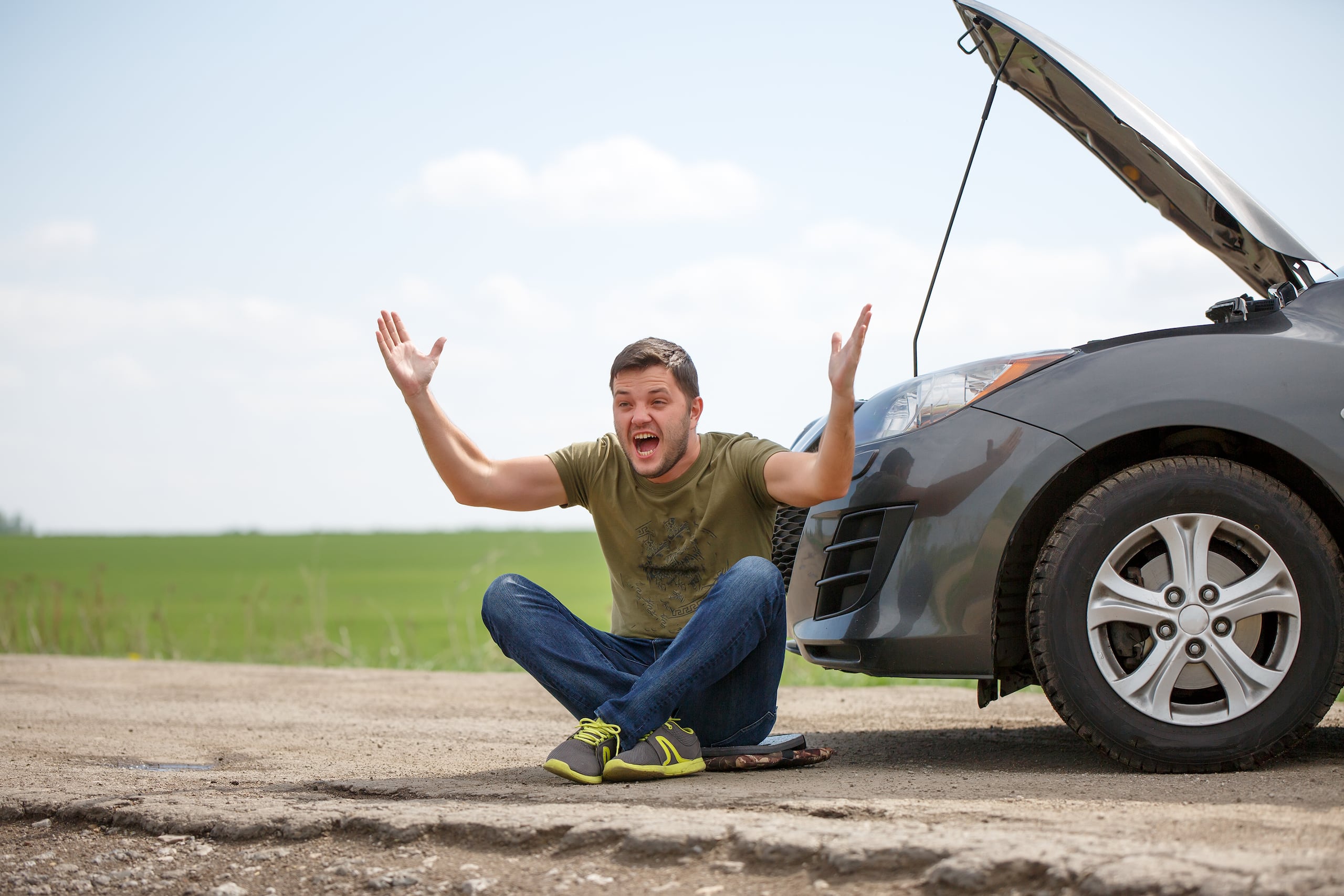 Sigue las recomendaciones del manual del auto, y no las del pana.