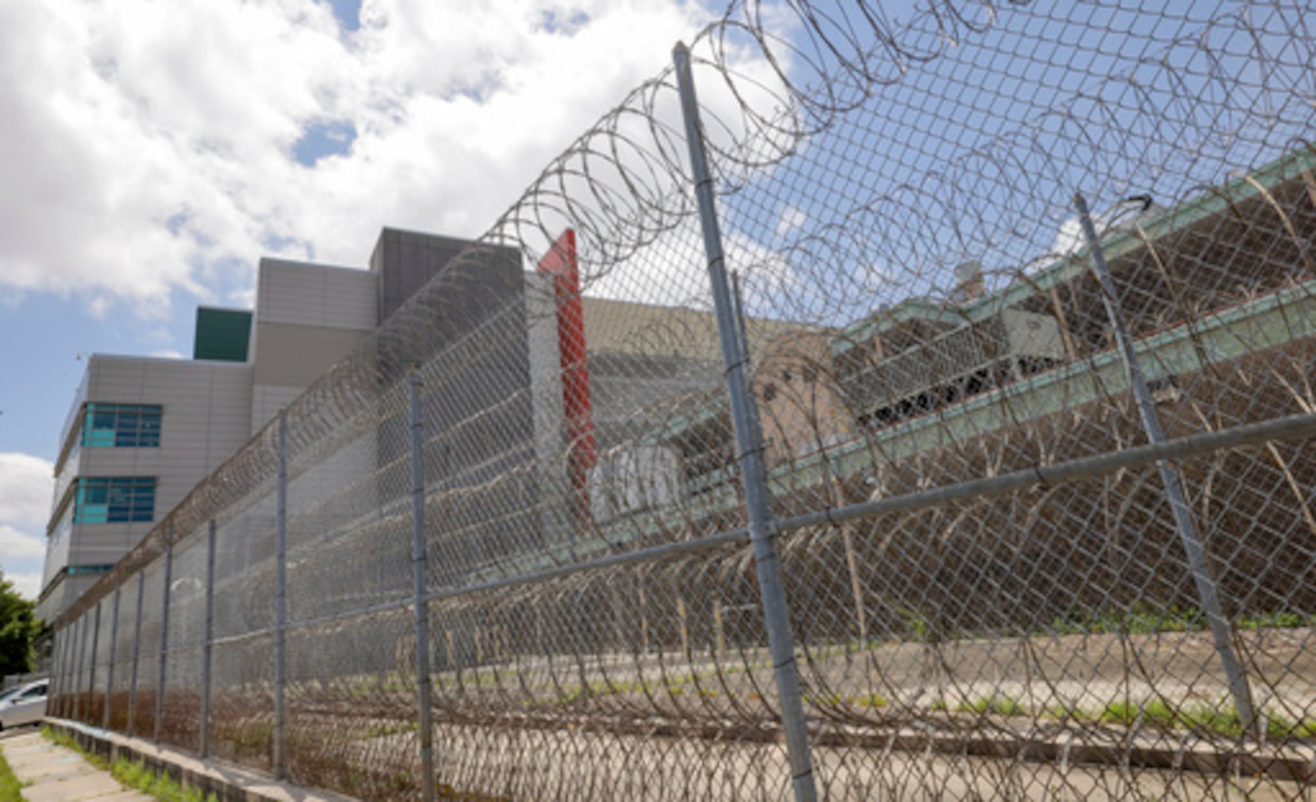 El año pasado, en Luisiana, 10 reclusos escaparon de una cárcel de Nueva Orleans tras arrastrarse por un agujero detrás de un inodoro.