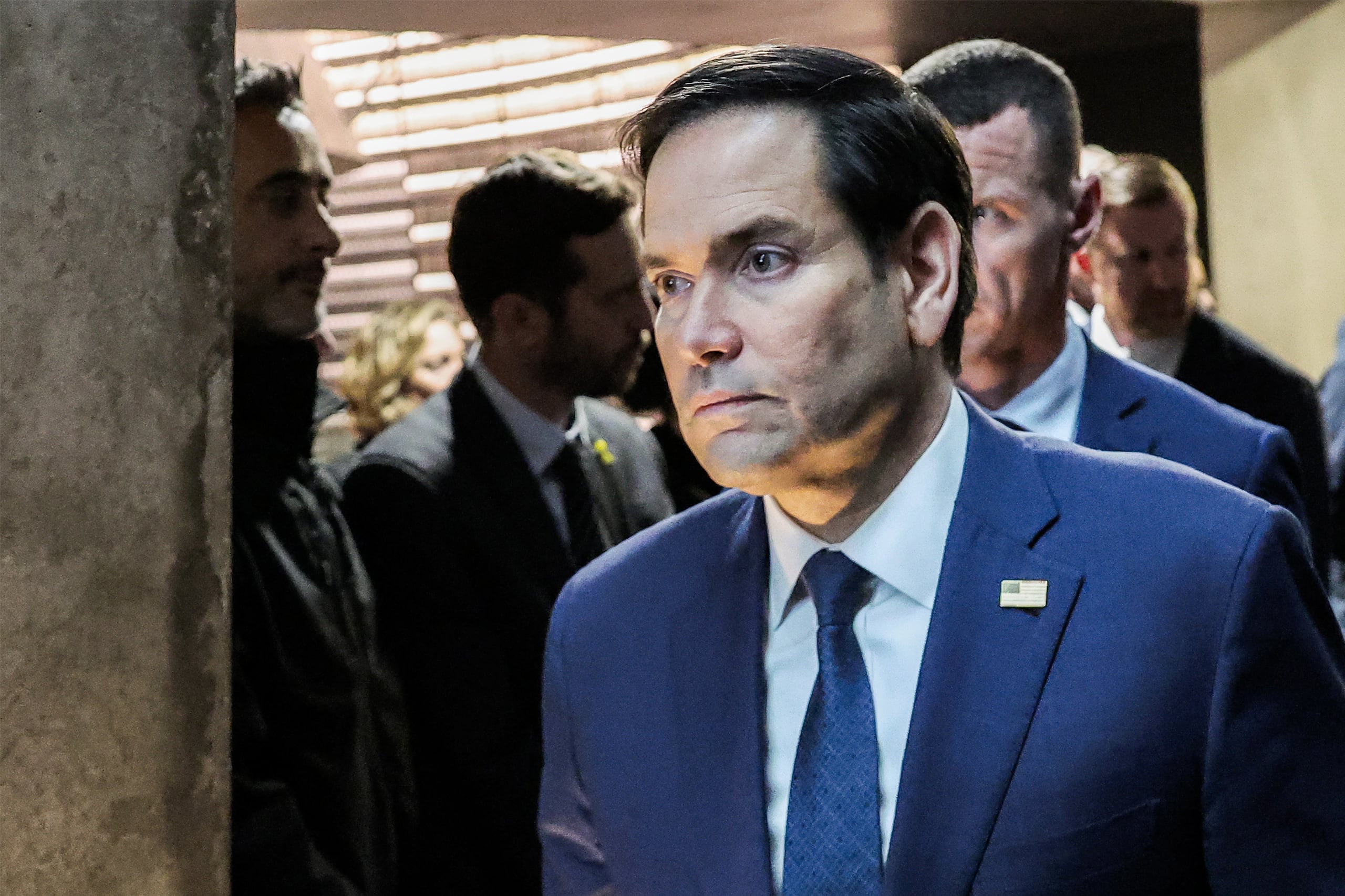 Además del Cartel de Sinaloa y el CJNG, también fueron incluidos en la lista de grupos terroristas los carteles mexicanos del Noreste, del Golfo, la Nueva Familia Michoacana y los Carteles Unidos.