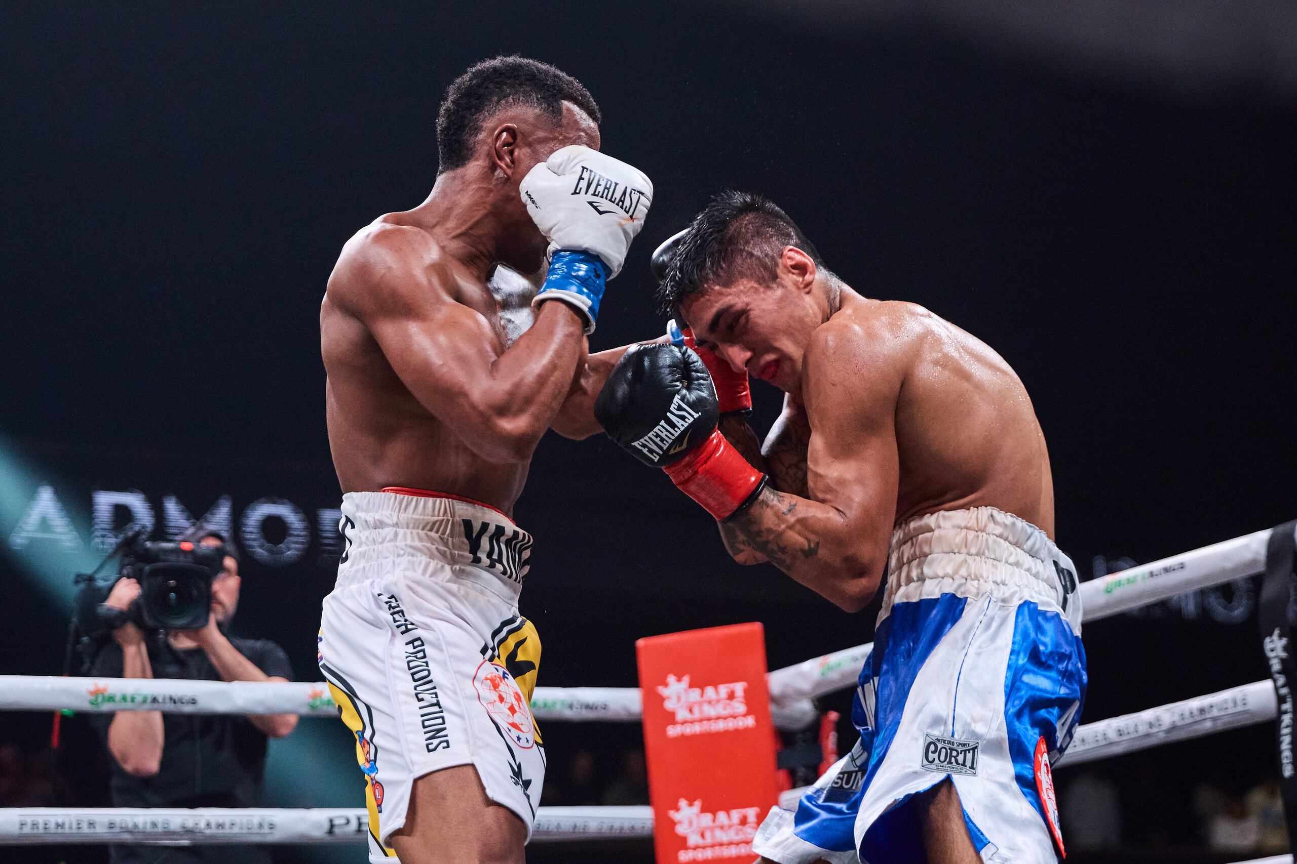 Subriel Matías se coronó campeón de las 140 libras cuando detuvo a Jeremías Ponce el pasado febrero.