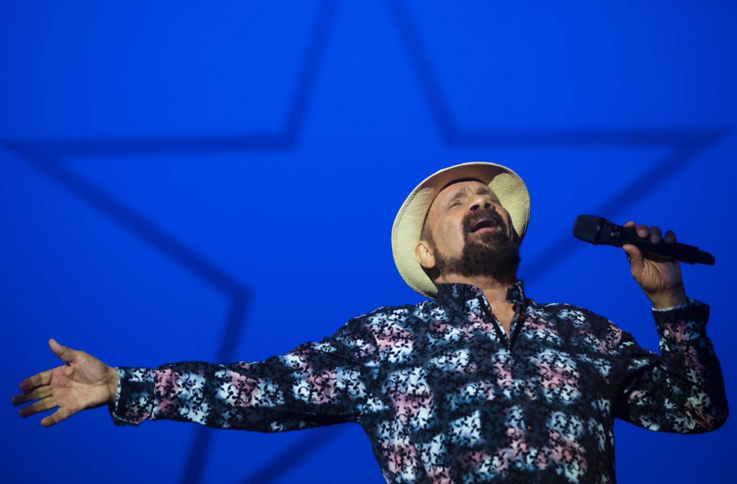 Andrés Jiménez "El Jíbaro" cantará en el centro turístico de la capital, asegurando que la gente "se lo va a gozar".