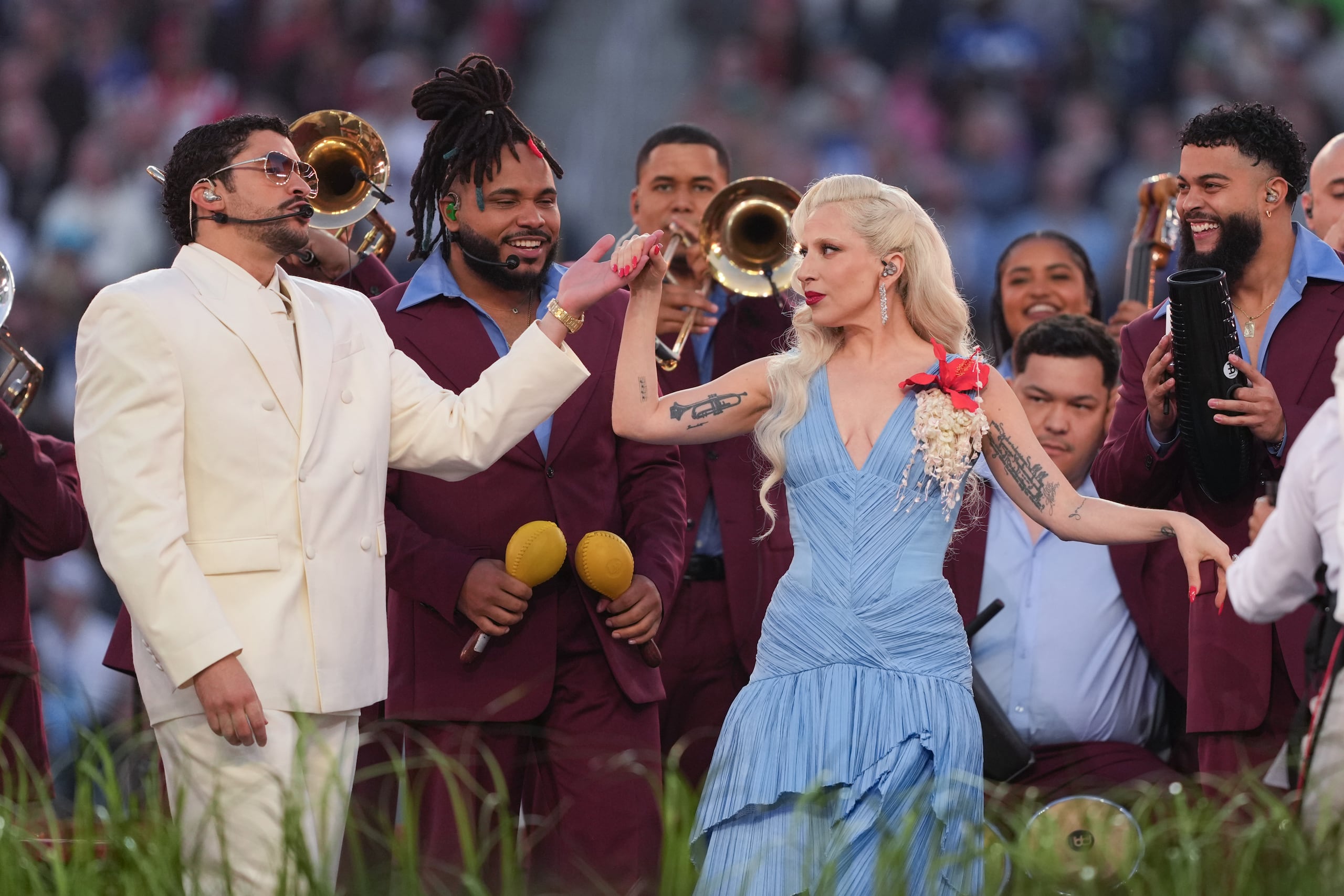 Bad Bunny y Lady Gaga en el SuperBowl.