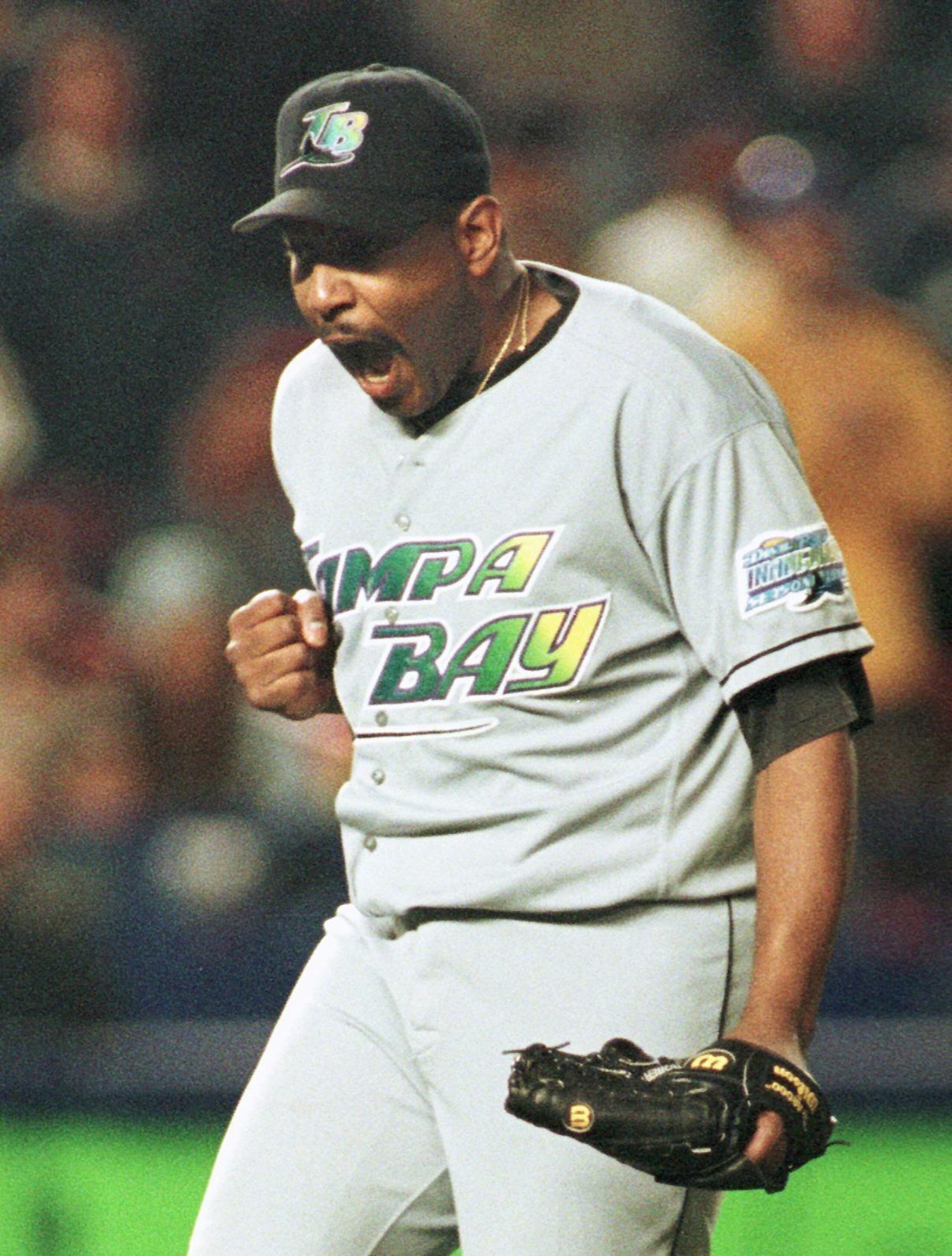 Roberto Hernández finalizó su carrera de 17 temporadas en las Grandes Ligas con 326 salvados. (AFP / Matt Campbell)