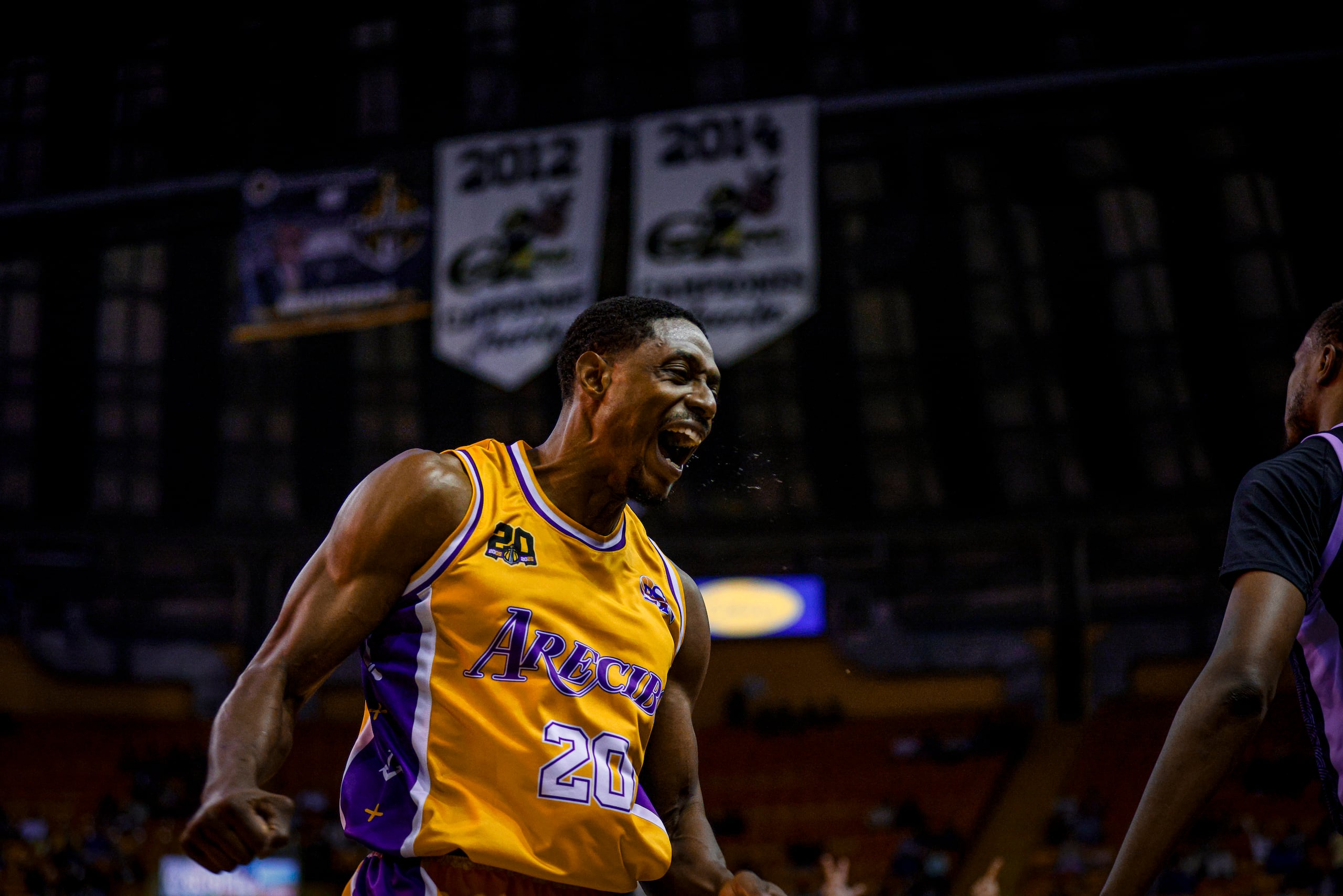 Brandon Knight durante su debut con los Capitanes de Arecibo en el BSN.