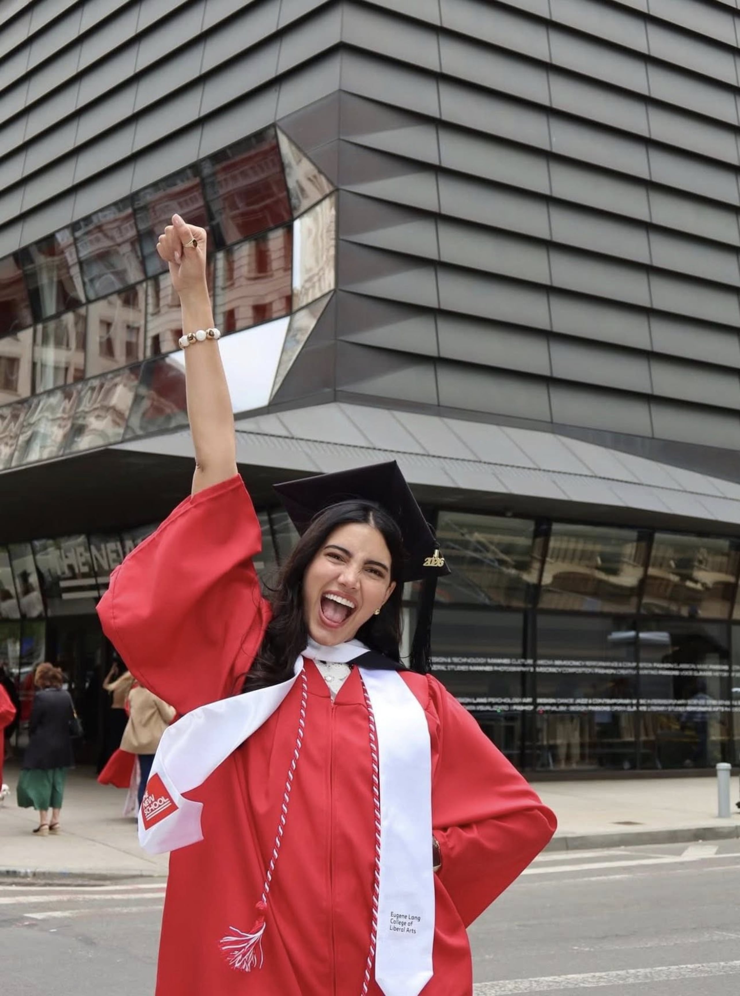 Stephanie del Valle celebró su triunfo en sus redes sociales.