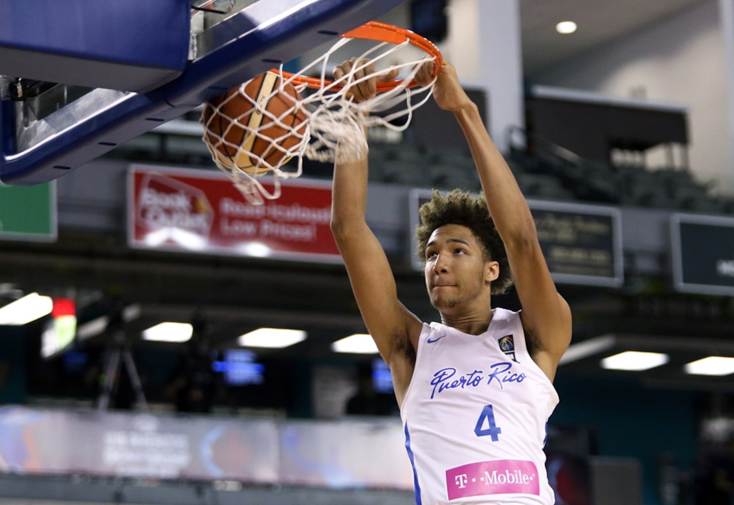 George Conditt usó el #4 en su paso por las selecciones menores.