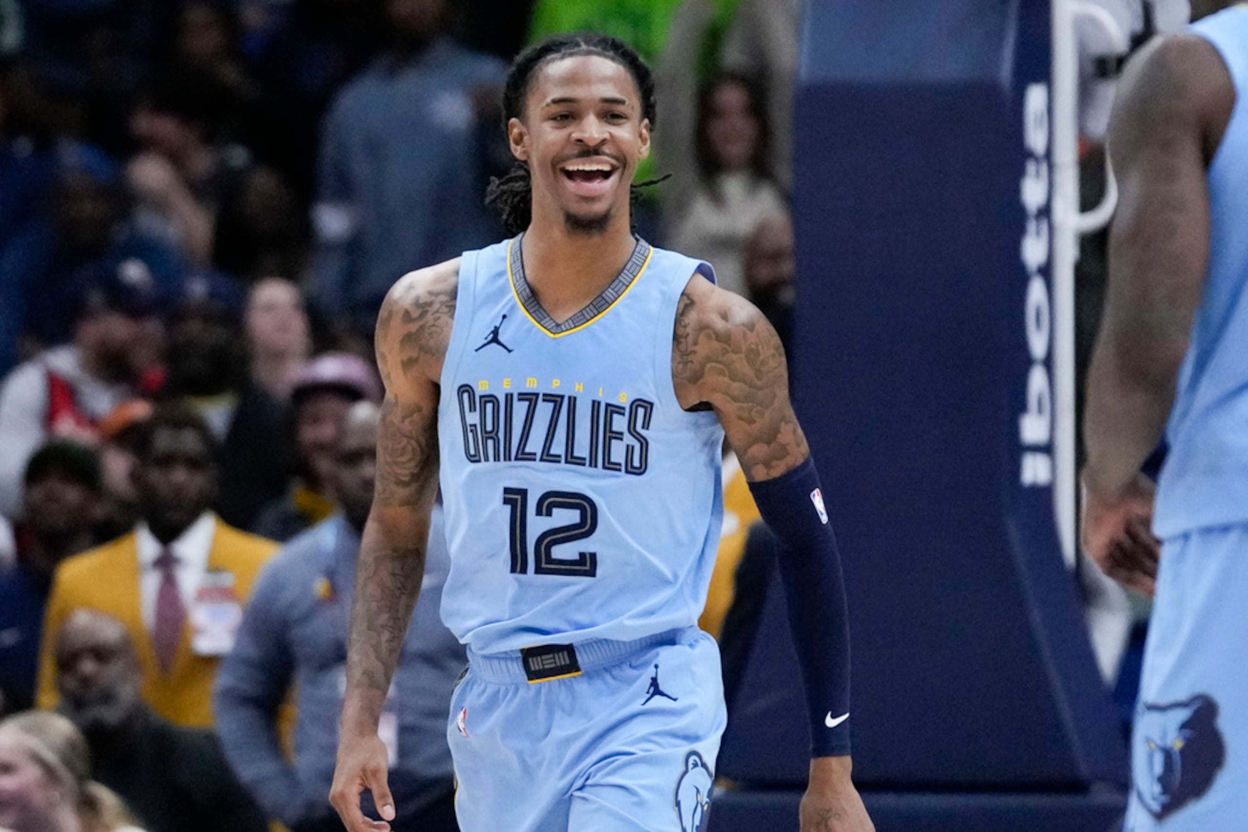 Ja Morant promedia 28.8 puntos en los primeros cuatro partidos desde su regreso de una suspensión.
