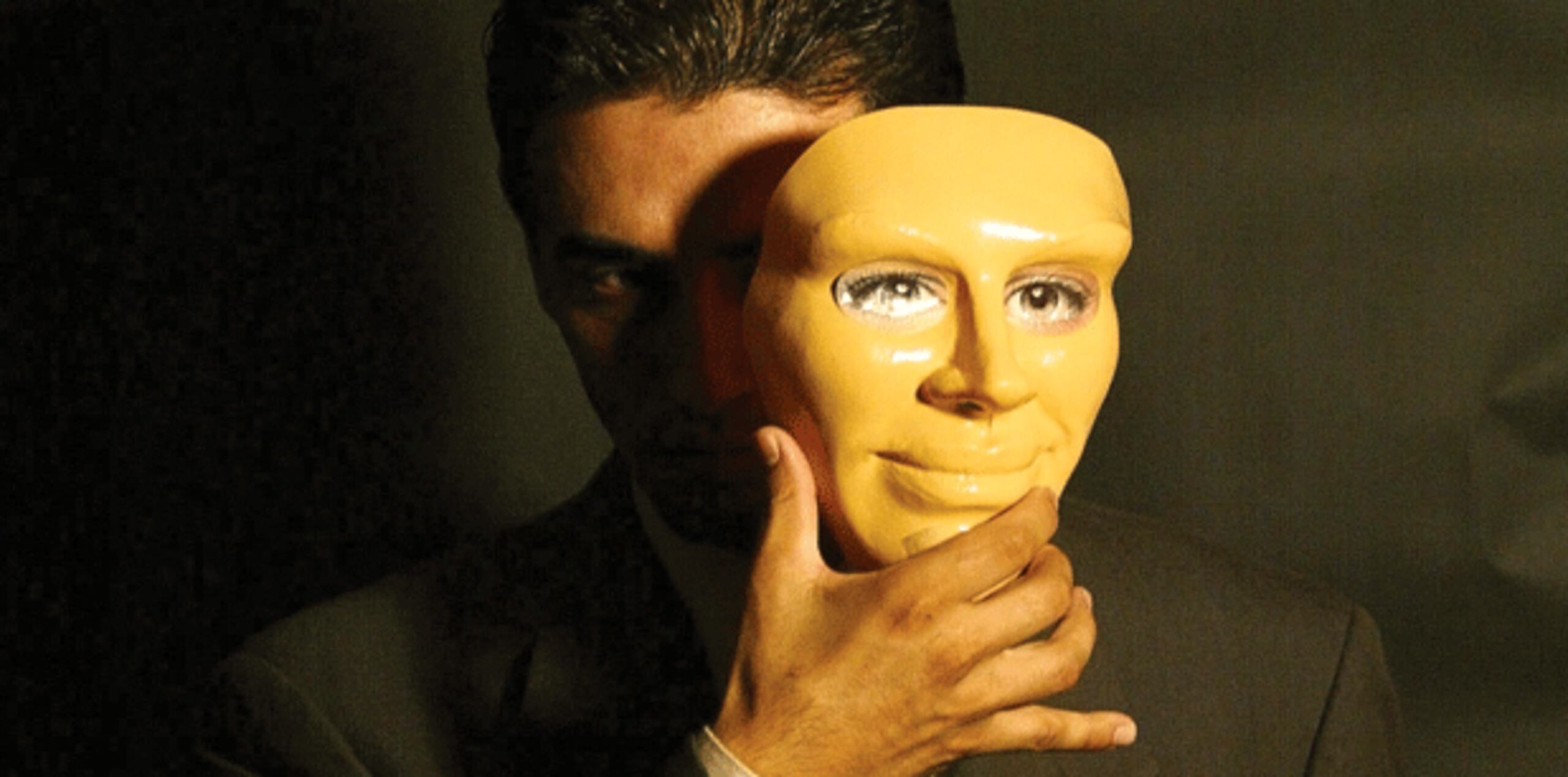 En el reporte se detalla que el robo de identidad de seguro social y los servicios Medi-Cal representaron el 33 % de las denuncias, seguido por el fraude de tarjetas de crédito. (Archivo)