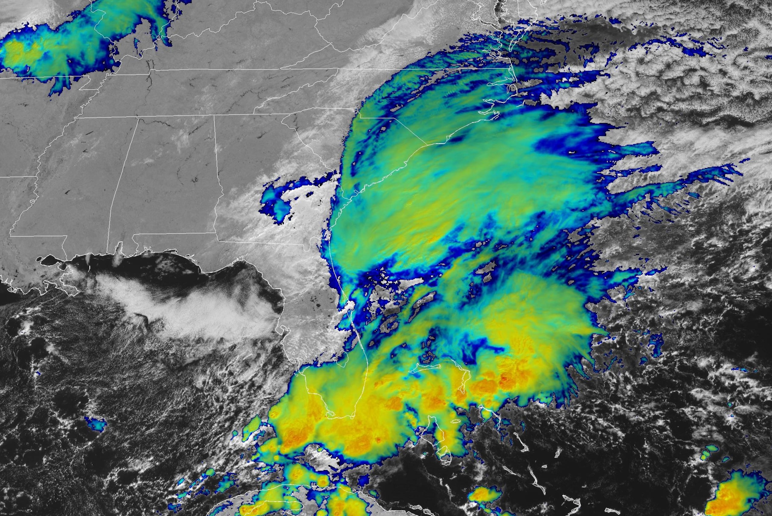 Los meteorólogos advirtieron a las personas en las costas de Delaware y Nueva Jersey que se preparen para inundaciones costeras importantes.