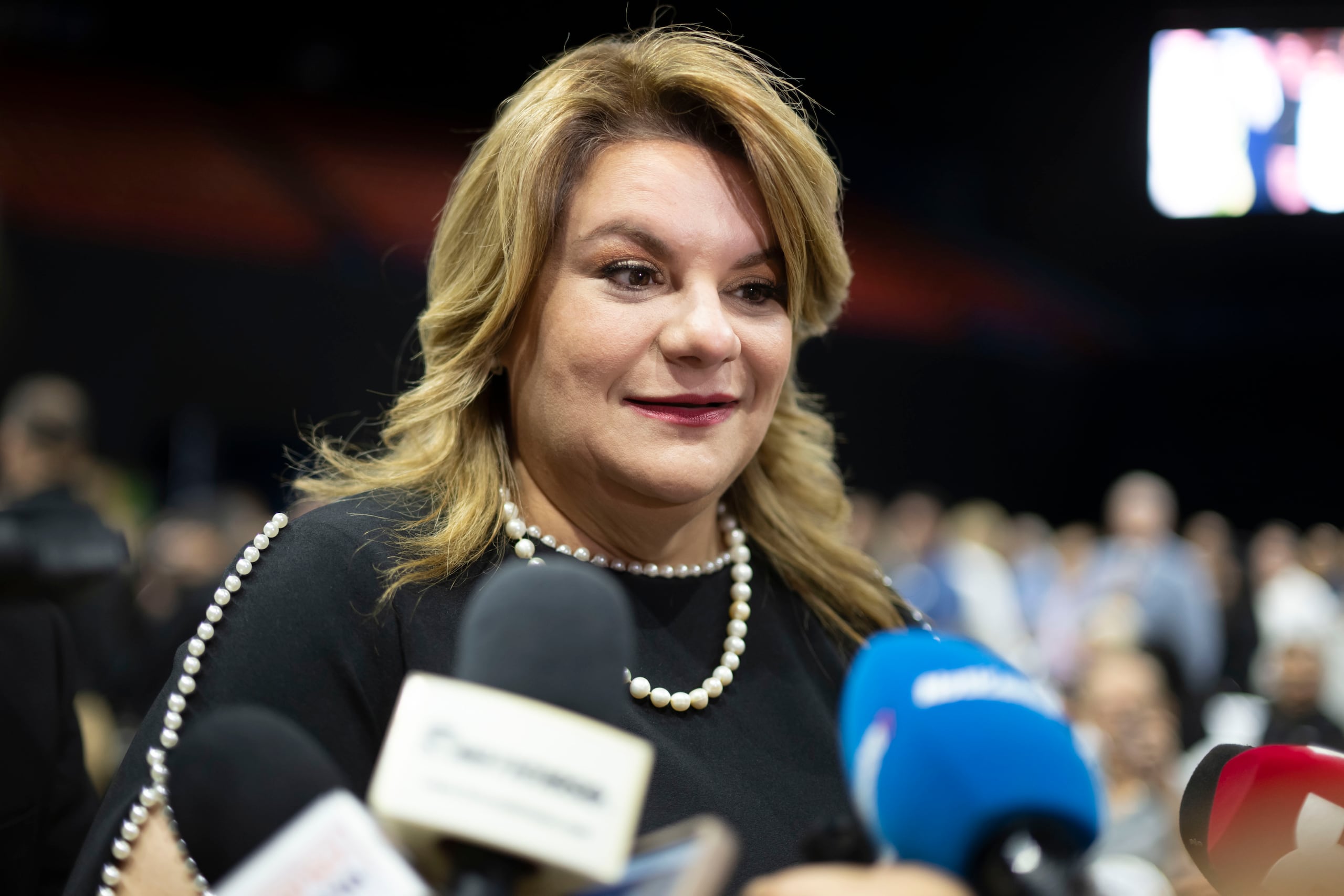 La gobernadora Jenniffer González.