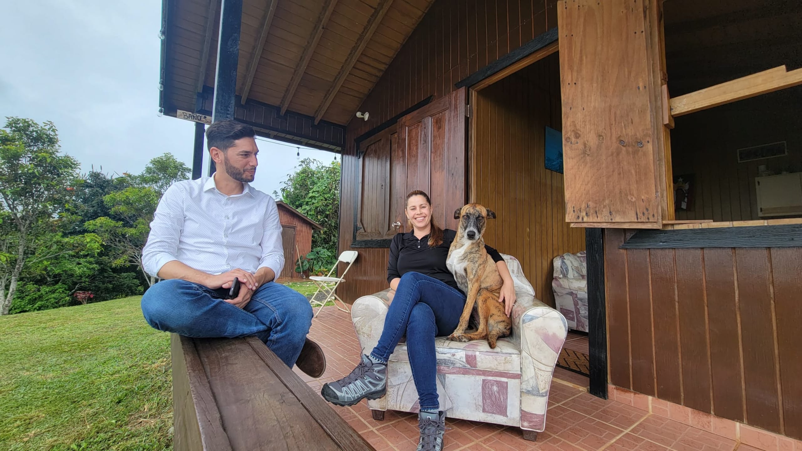 El interesante concepto ecoturístico es implementado por el ingeniero mecánico Alberto Colón Mendoza y su esposa, Suehail Rivera Rodríguez.