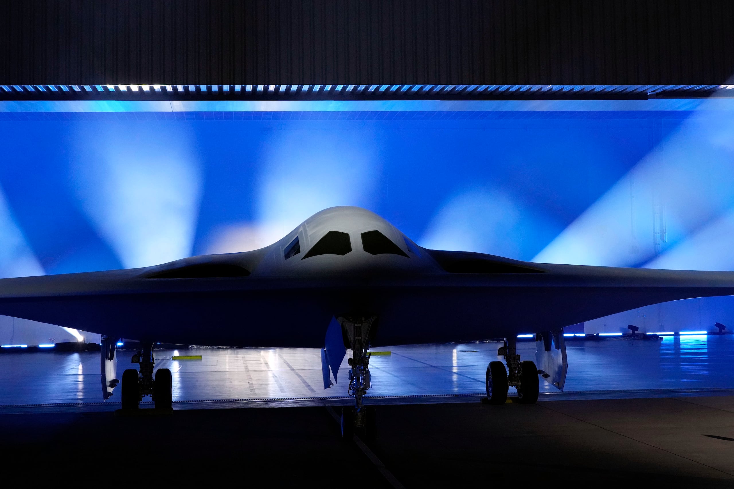 El B-21 Raider es el primer avión bombardero estadounidense nuevo en más de 30 años, y casi todos los aspectos del programa son clasificados.