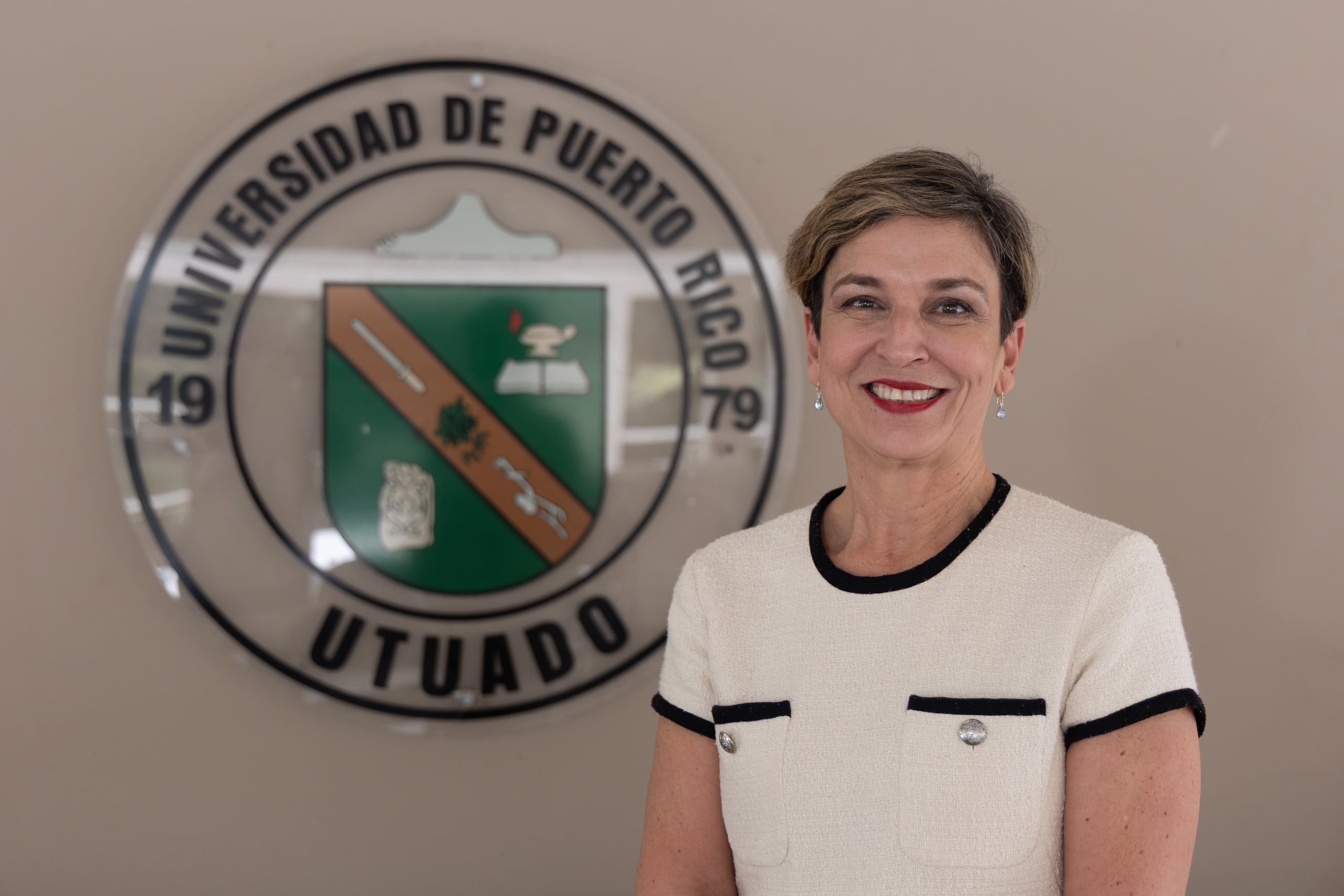 La doctora Zayira Jordan Conde durante una visita a la UPR en Utuado. GFR Media / Jorge A Ramírez Portela