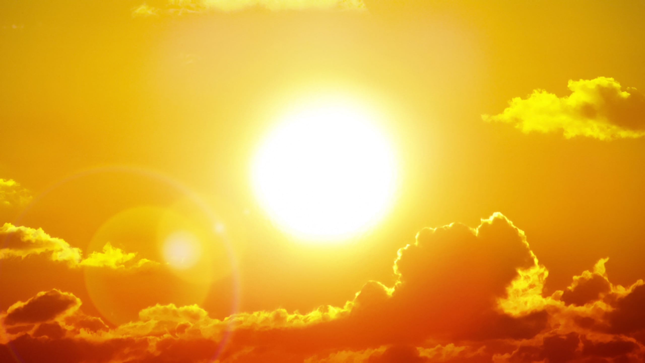 El cambio climático está asociado con los fenómenos meteorológicos extremos.