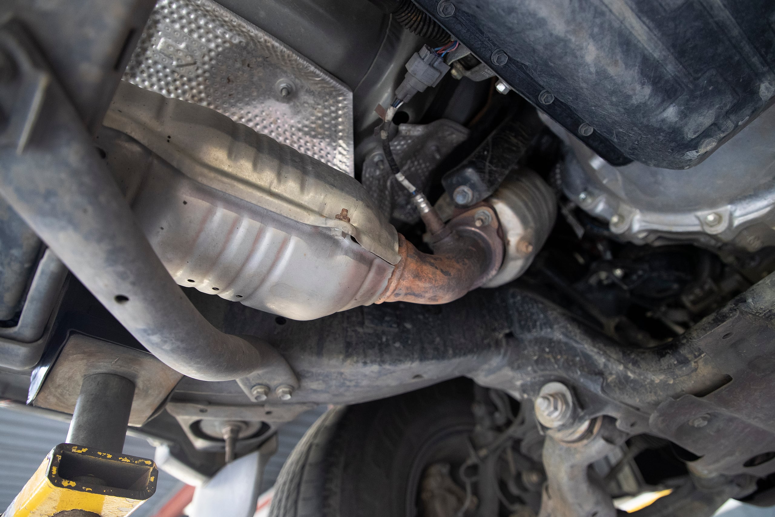 En un período de varias horas se reportaron cuatro querellas por robo de catalíticos en urbanizaciones de Caguas y Juncos. (Archivo/ GFR Media)