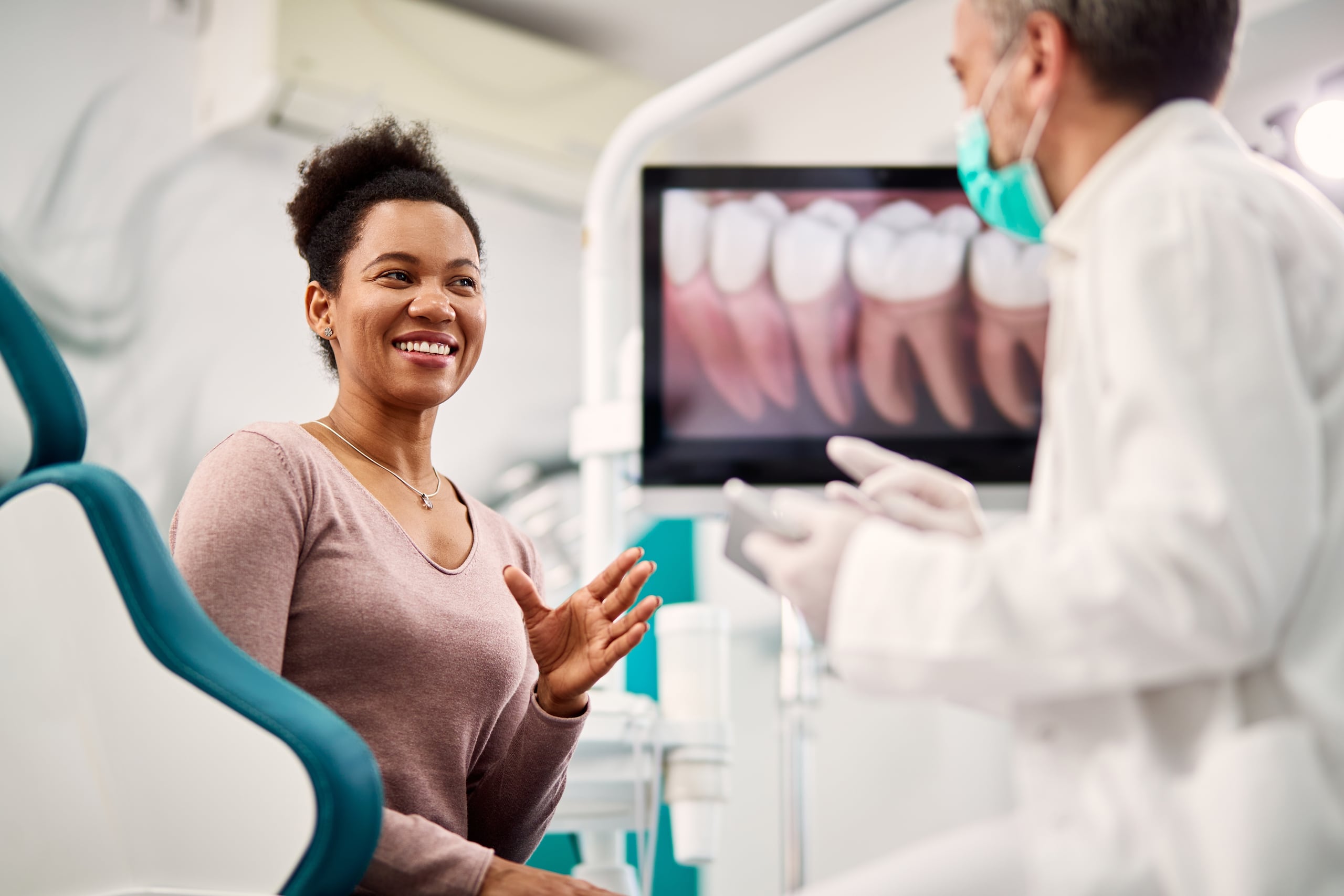 Durante cualquier tratamiento para el cáncer es de suma importancia mantener una higiene oral muy rigurosa.