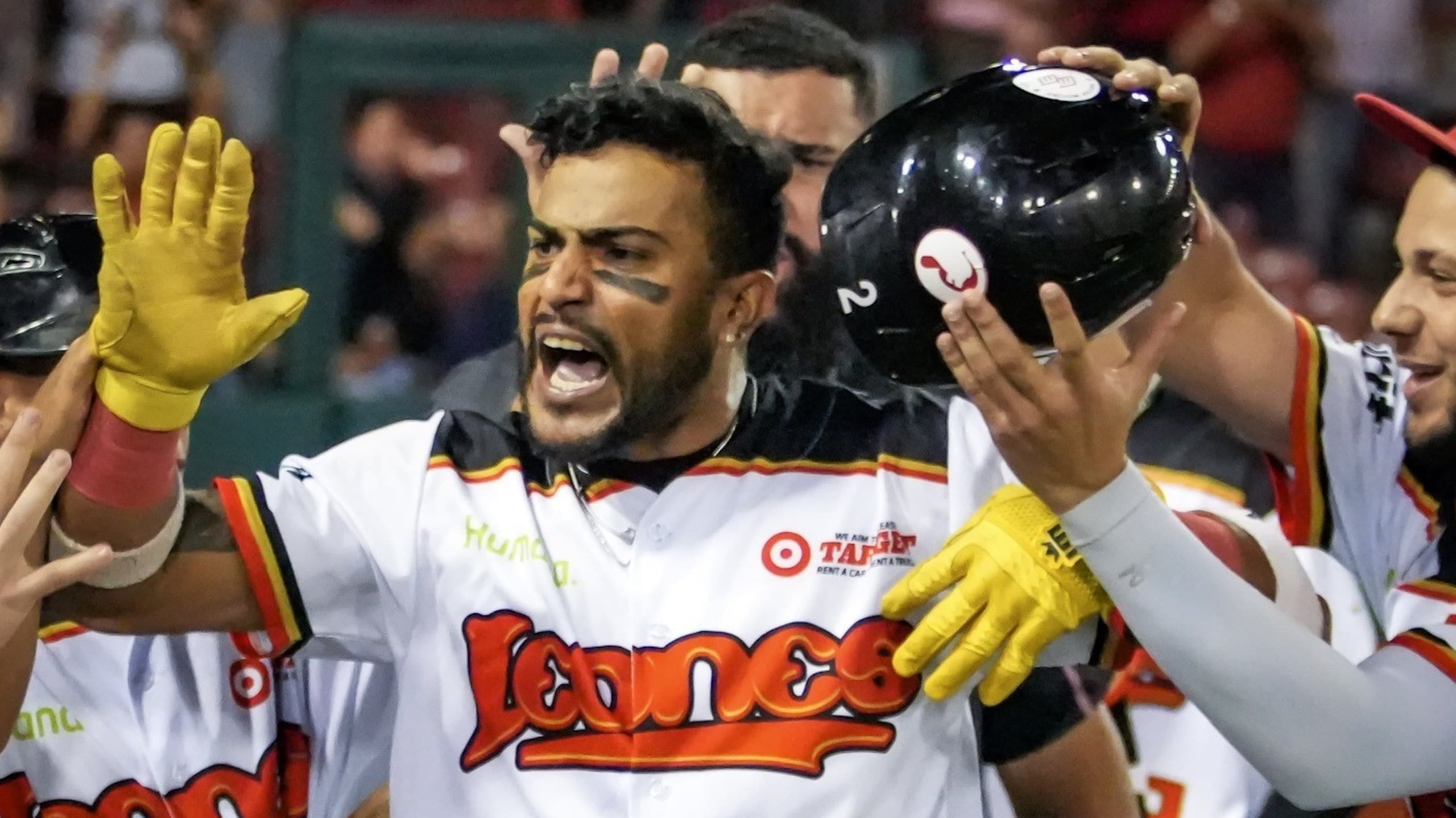 Jesmuel Valentín, de los Leones de Ponce