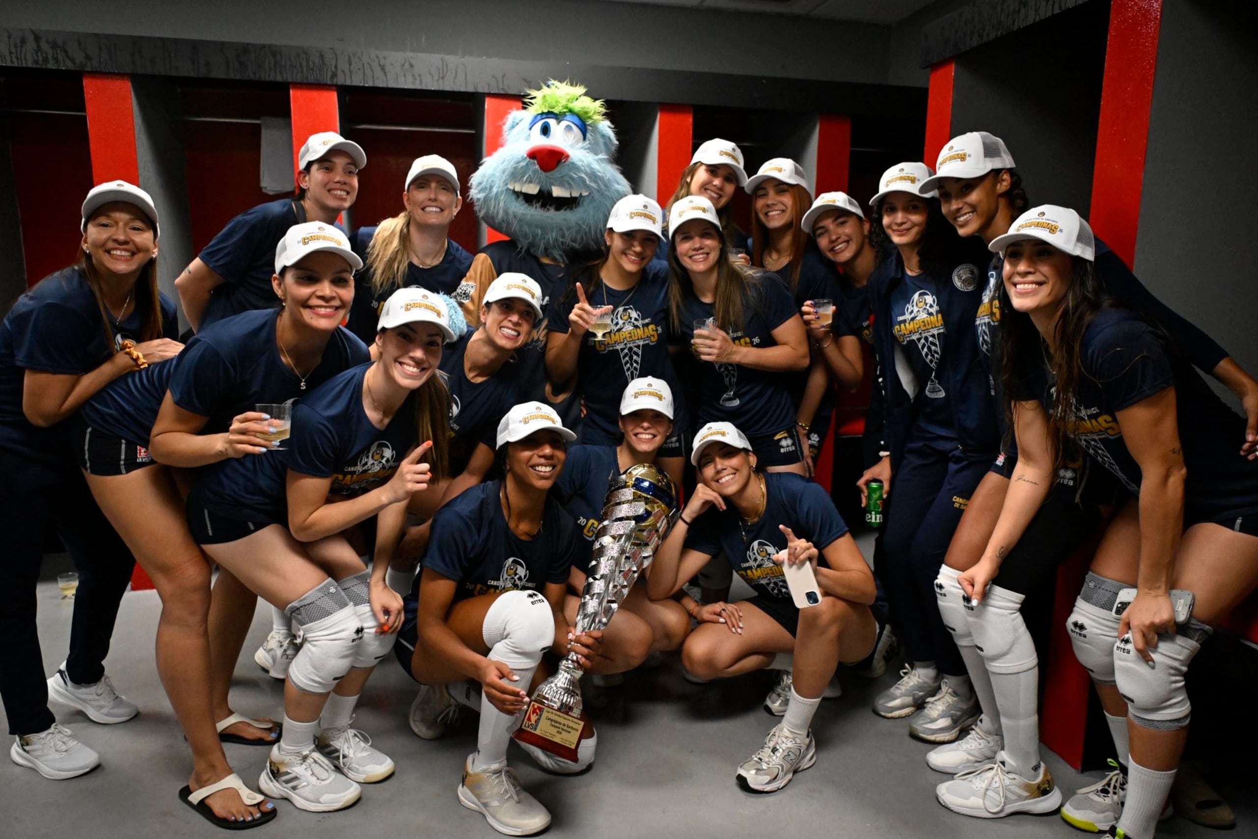 Las nuevas campeonas de la LVSF.