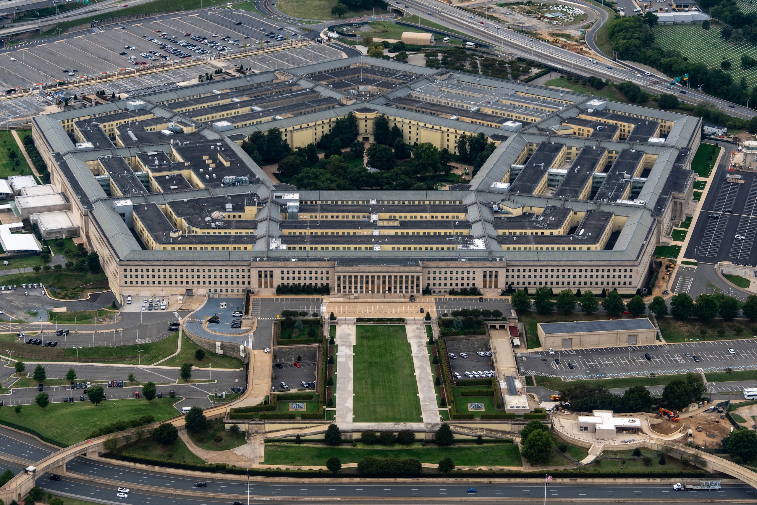 Vista del Pentágono, el 20 de septiembre de 2025, en Arlington, Virginia. (Foto AP/Alex Brandon, Filme)