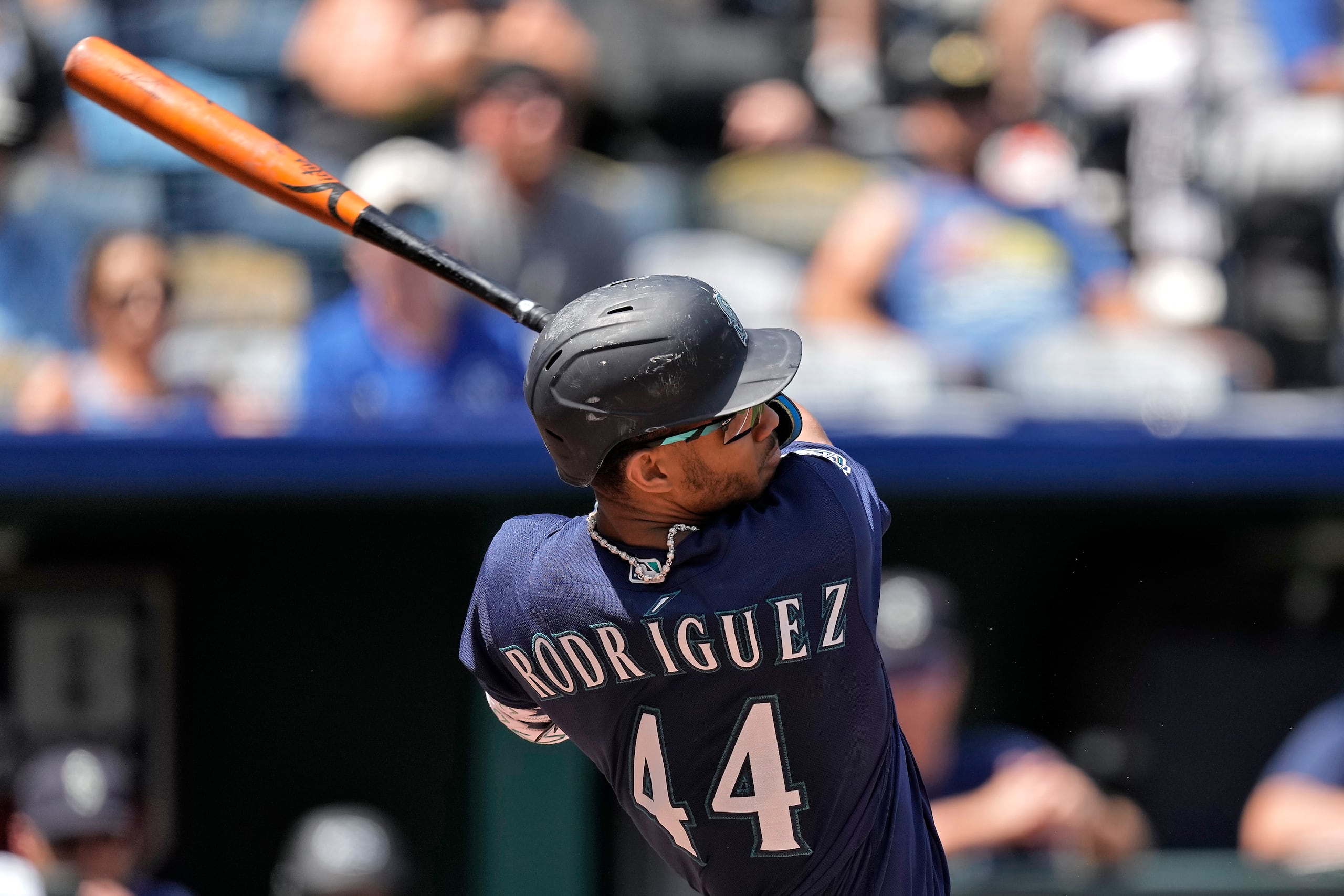 Julio Rodríguez y los Marineros de Seattle van a una serie importante ante los Rangers de Texas. Ambos equipos tienen idéntico récord de 84-68 y opciones de pasar a la postemporada como wild card o campeones de división.